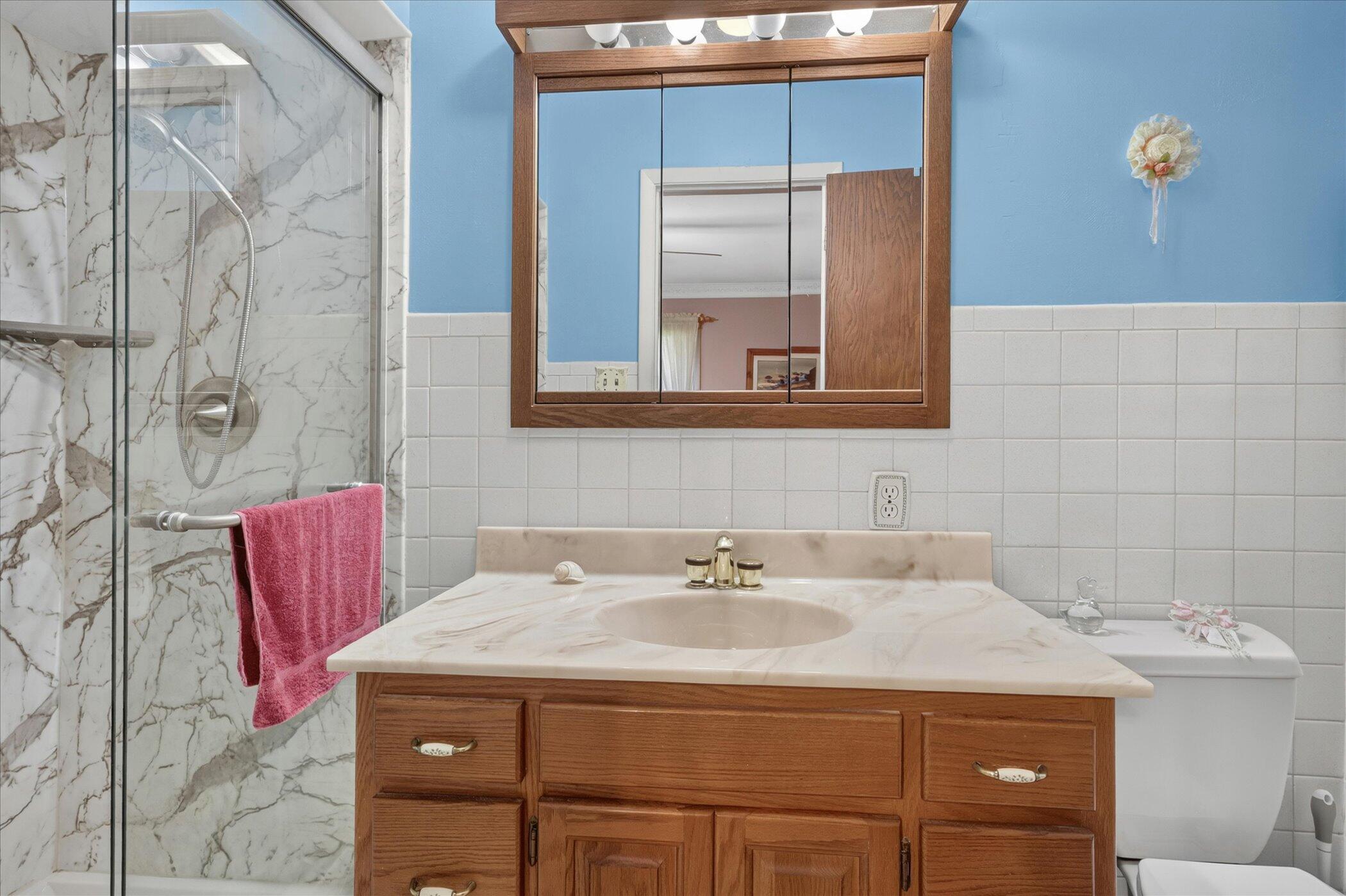 26384 Sweetbriar Street Edwardsburg MI 49112