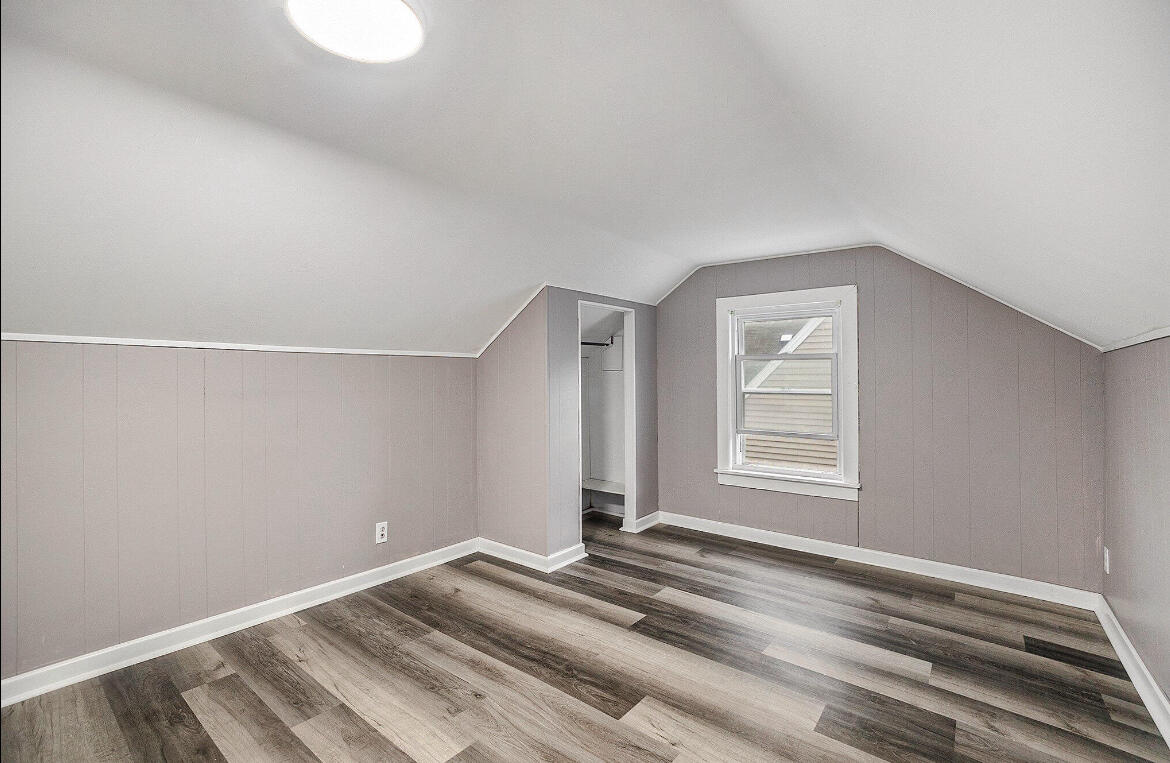 2328 Monroe Avenue NE Grand Rapids MI 49505