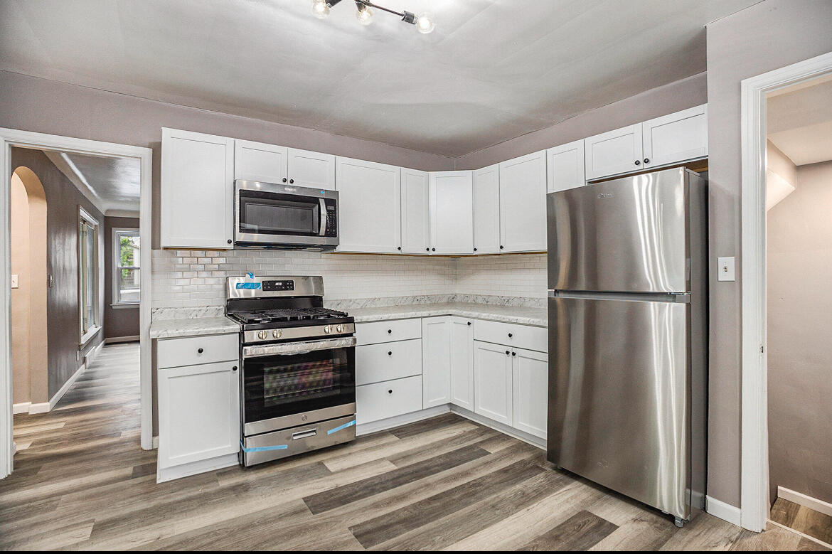 2328 Monroe Avenue NE Grand Rapids MI 49505