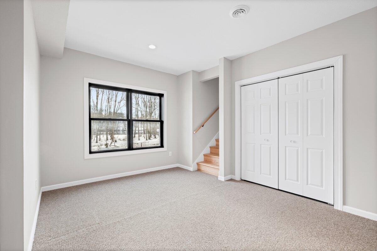 14275 Deer Path Buchanan MI 49107