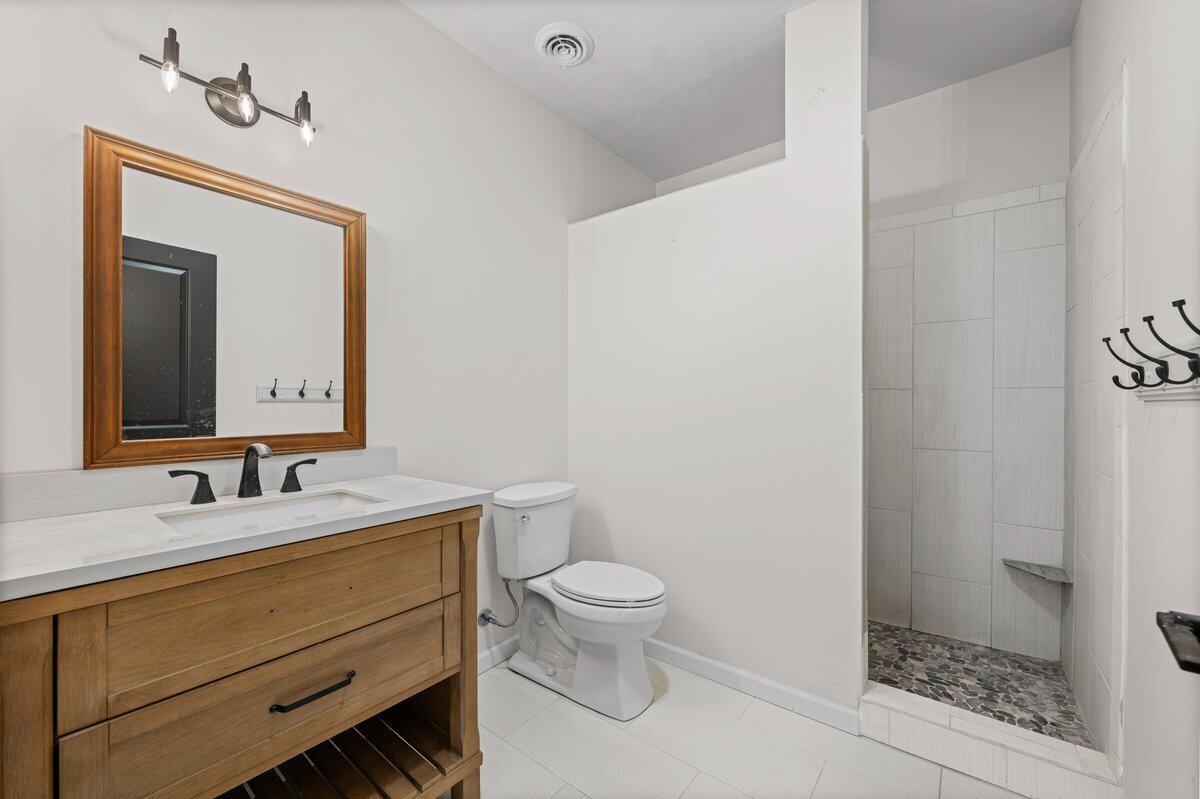 14275 Deer Path Buchanan MI 49107