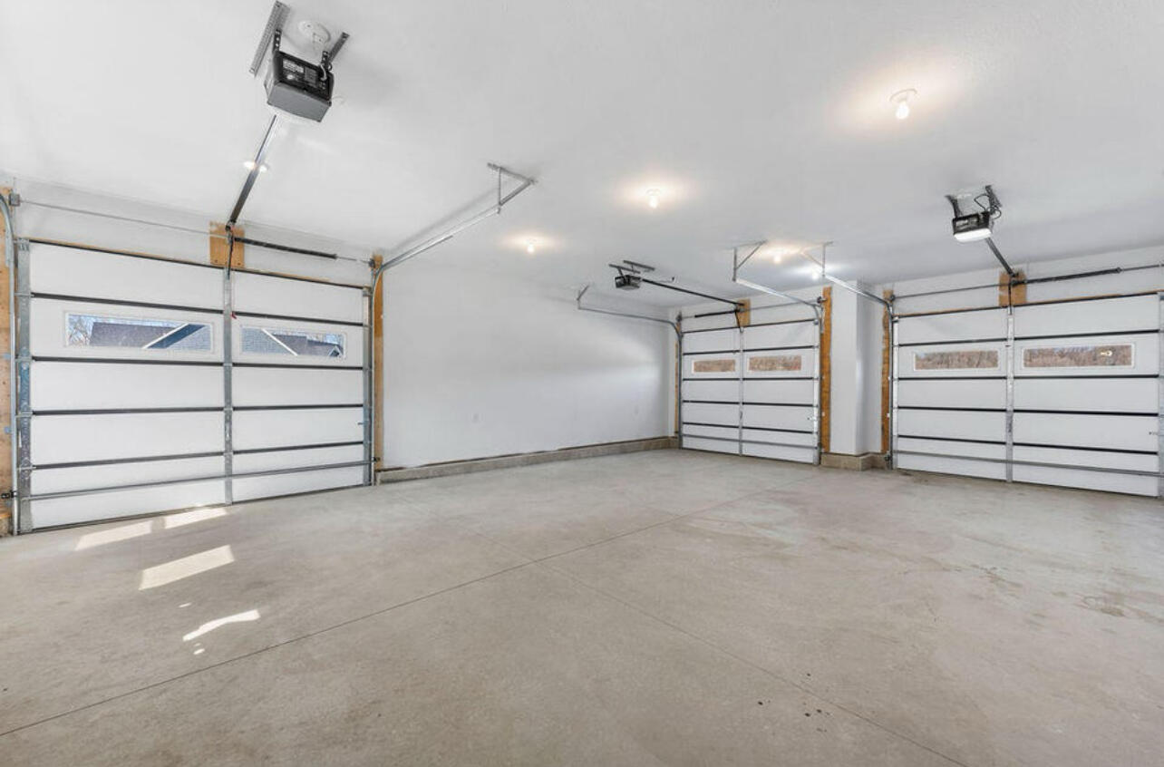 14275 Deer Path Buchanan MI 49107