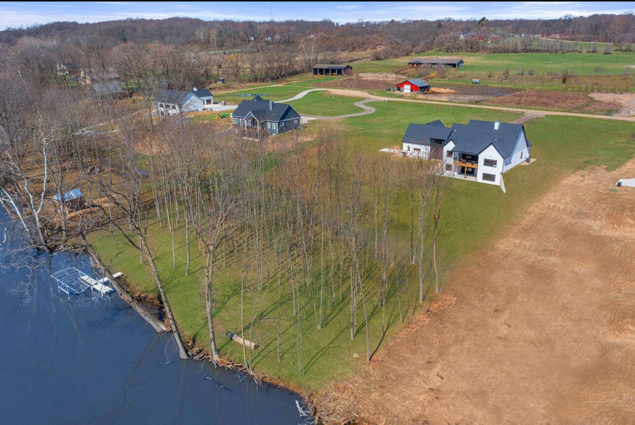 14275 Deer Path Buchanan MI 49107