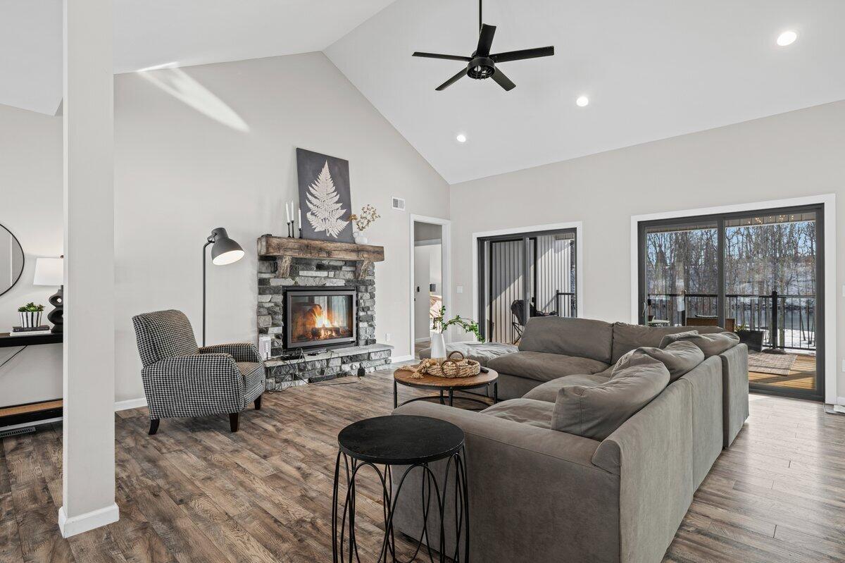 14275 Deer Path Buchanan MI 49107