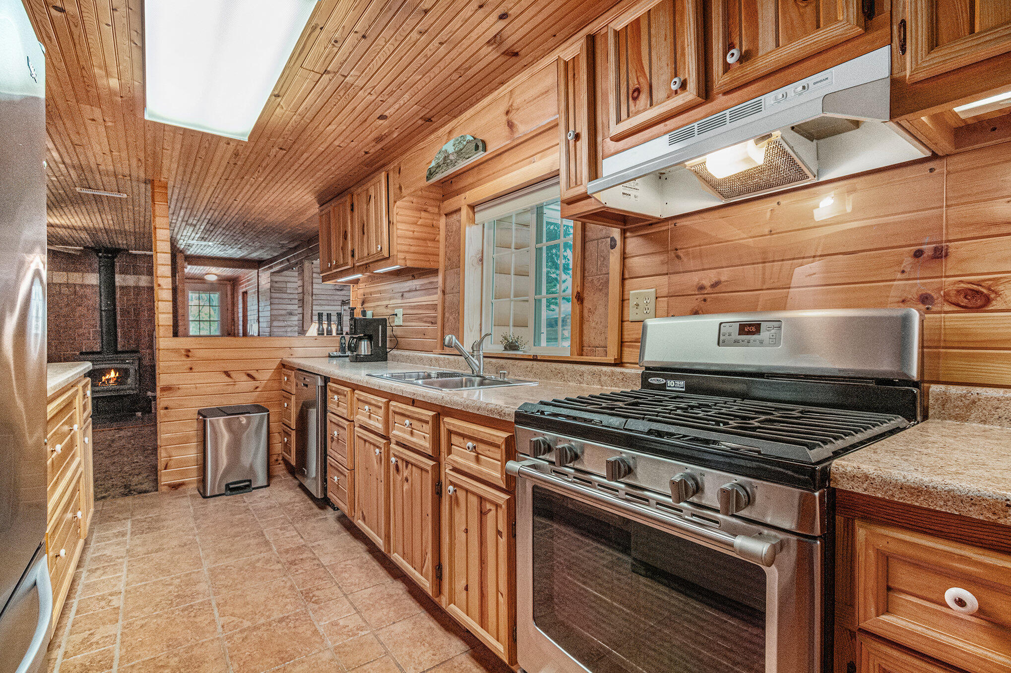 53027 Twin Lakes Road Dowagiac MI 49047