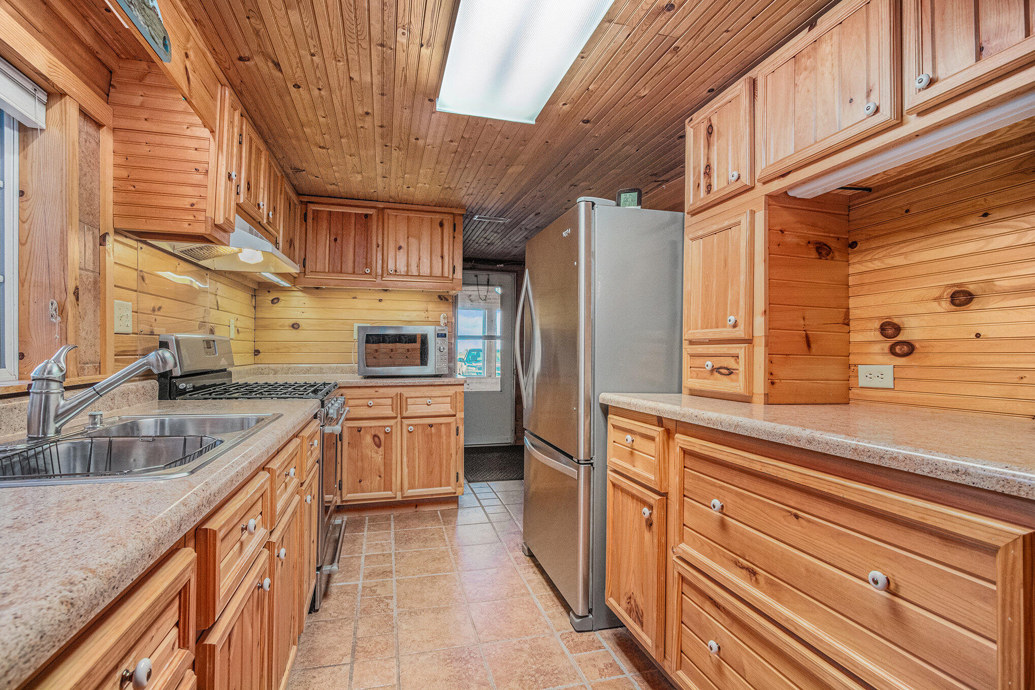 53027 Twin Lakes Road Dowagiac MI 49047