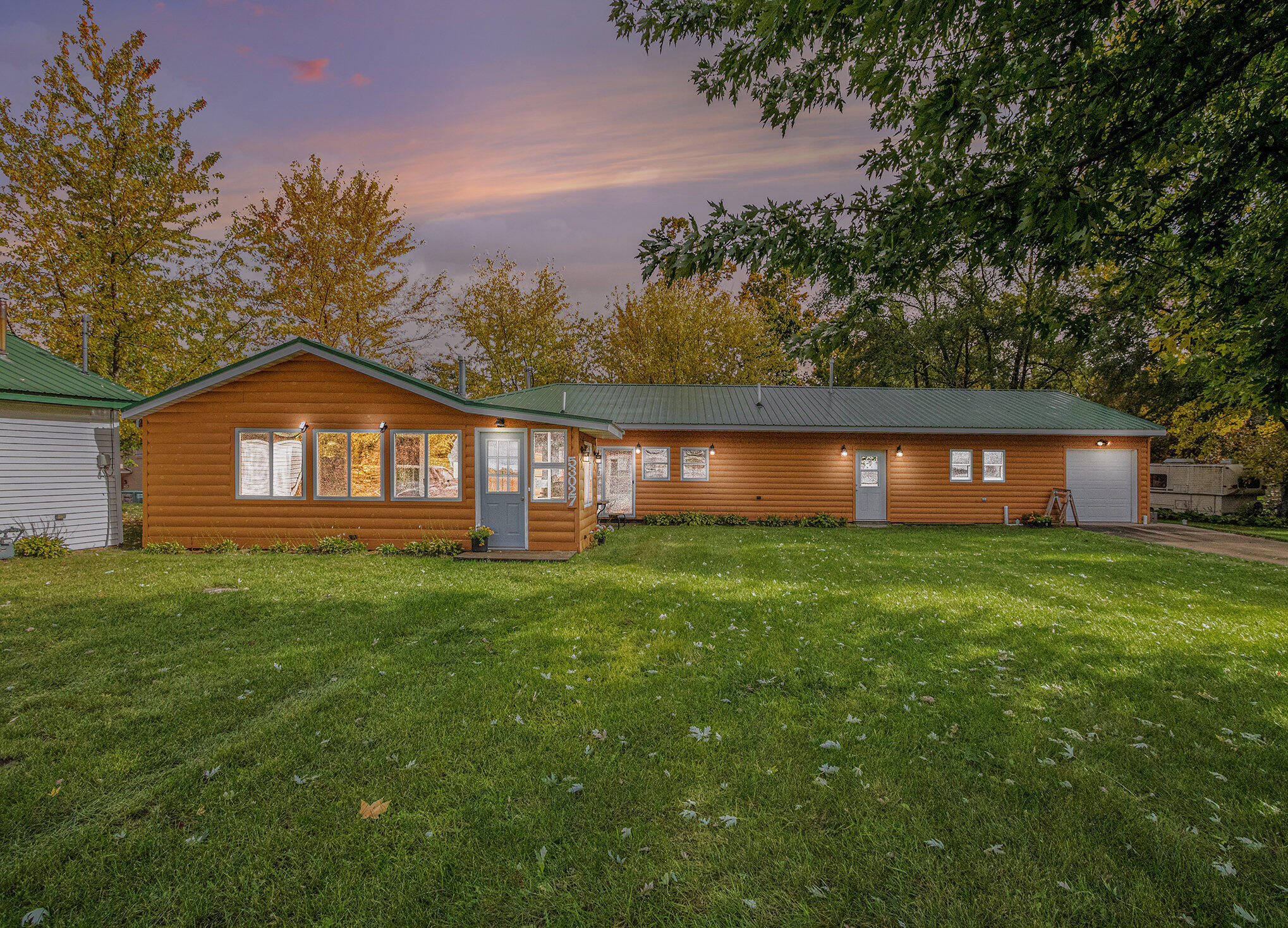 53027 Twin Lakes Road Dowagiac MI 49047