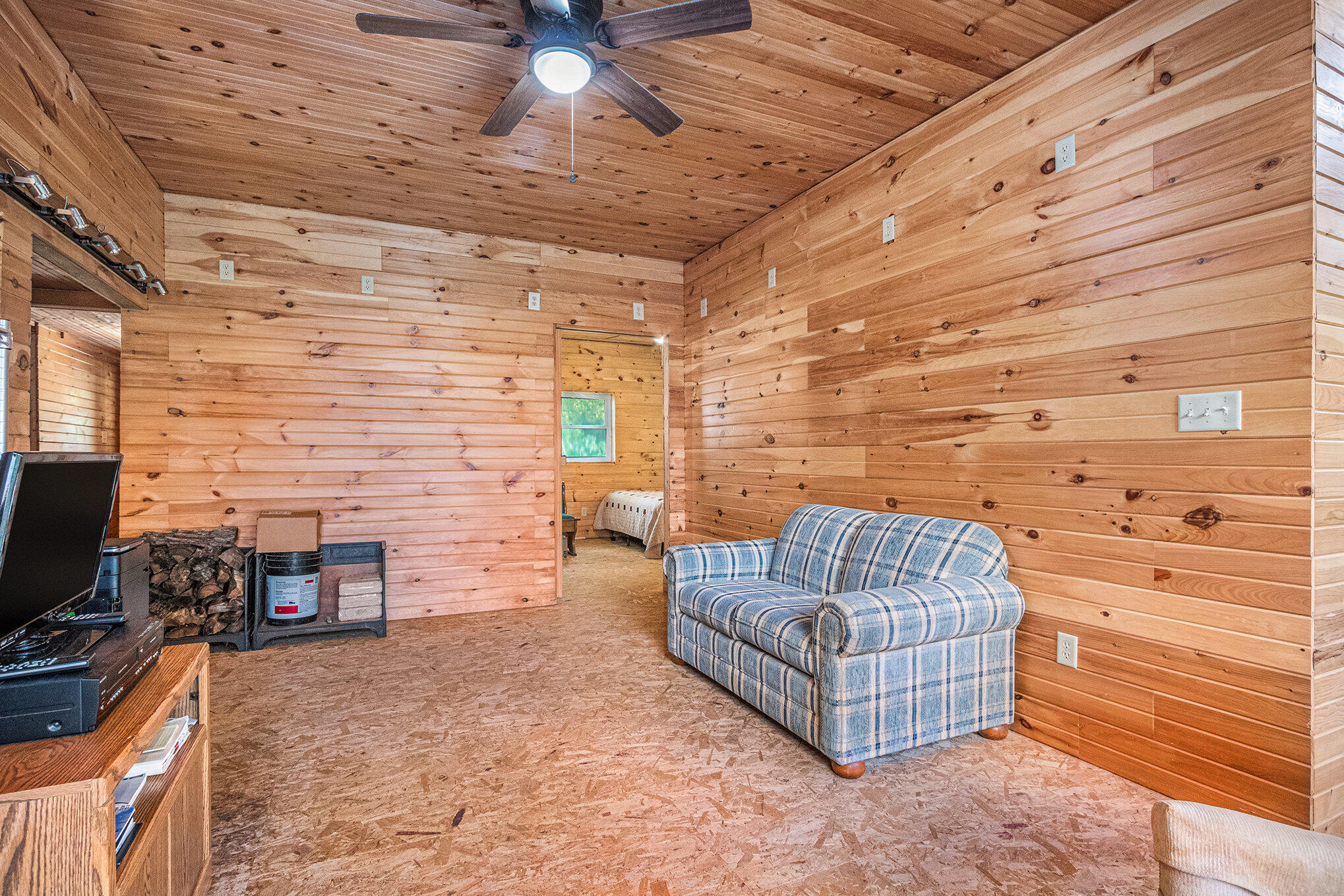 53027 Twin Lakes Road Dowagiac MI 49047
