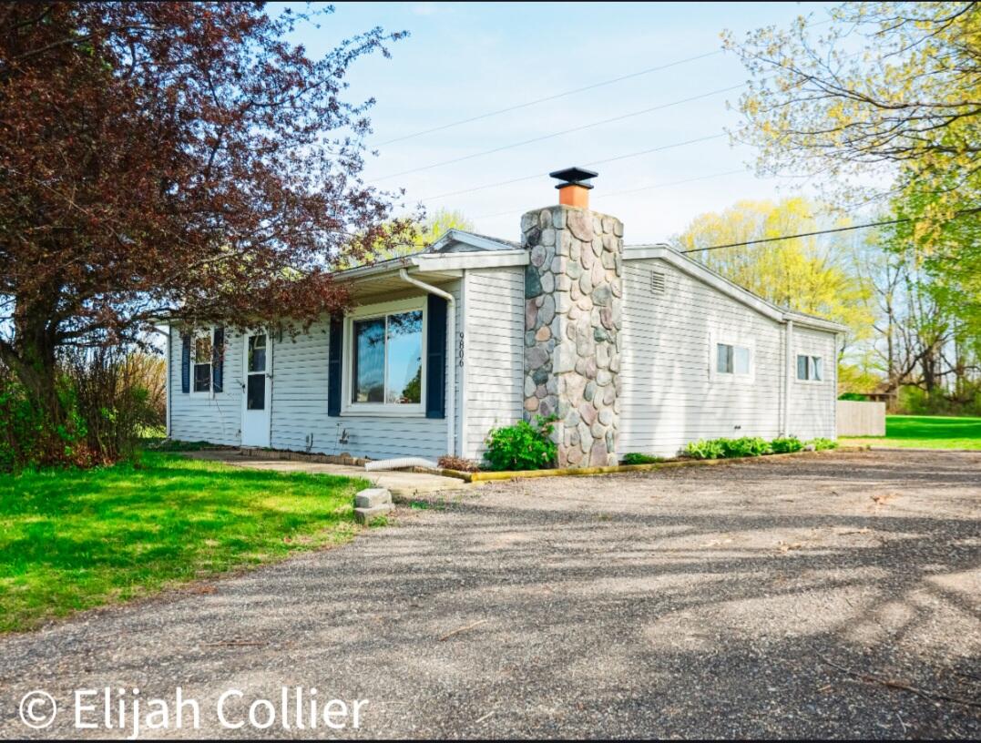 9806 Belding Road NE Rockford MI 49341