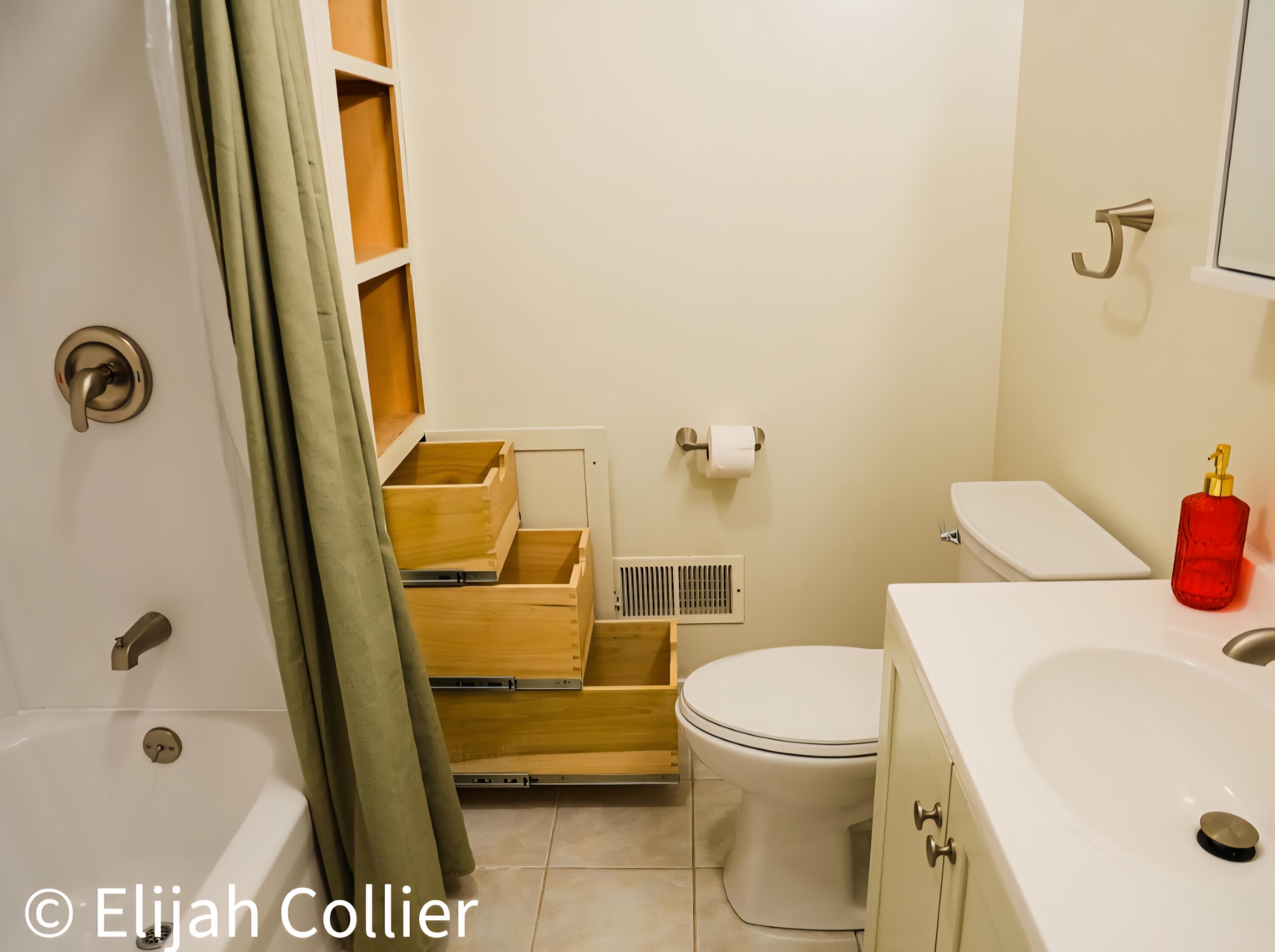 9806 Belding Road NE Rockford MI 49341