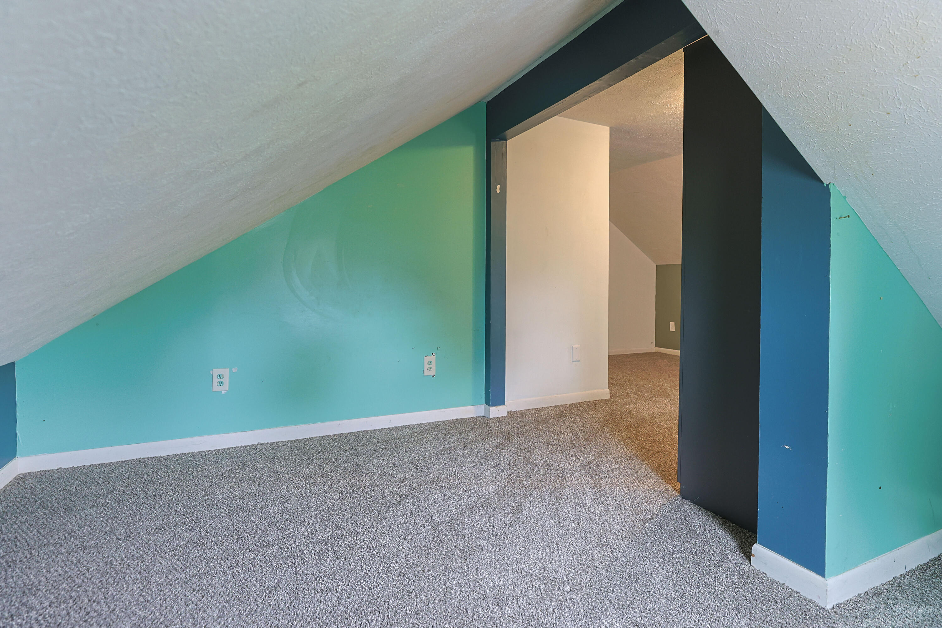 67013 M 62 Edwardsburg MI 49112