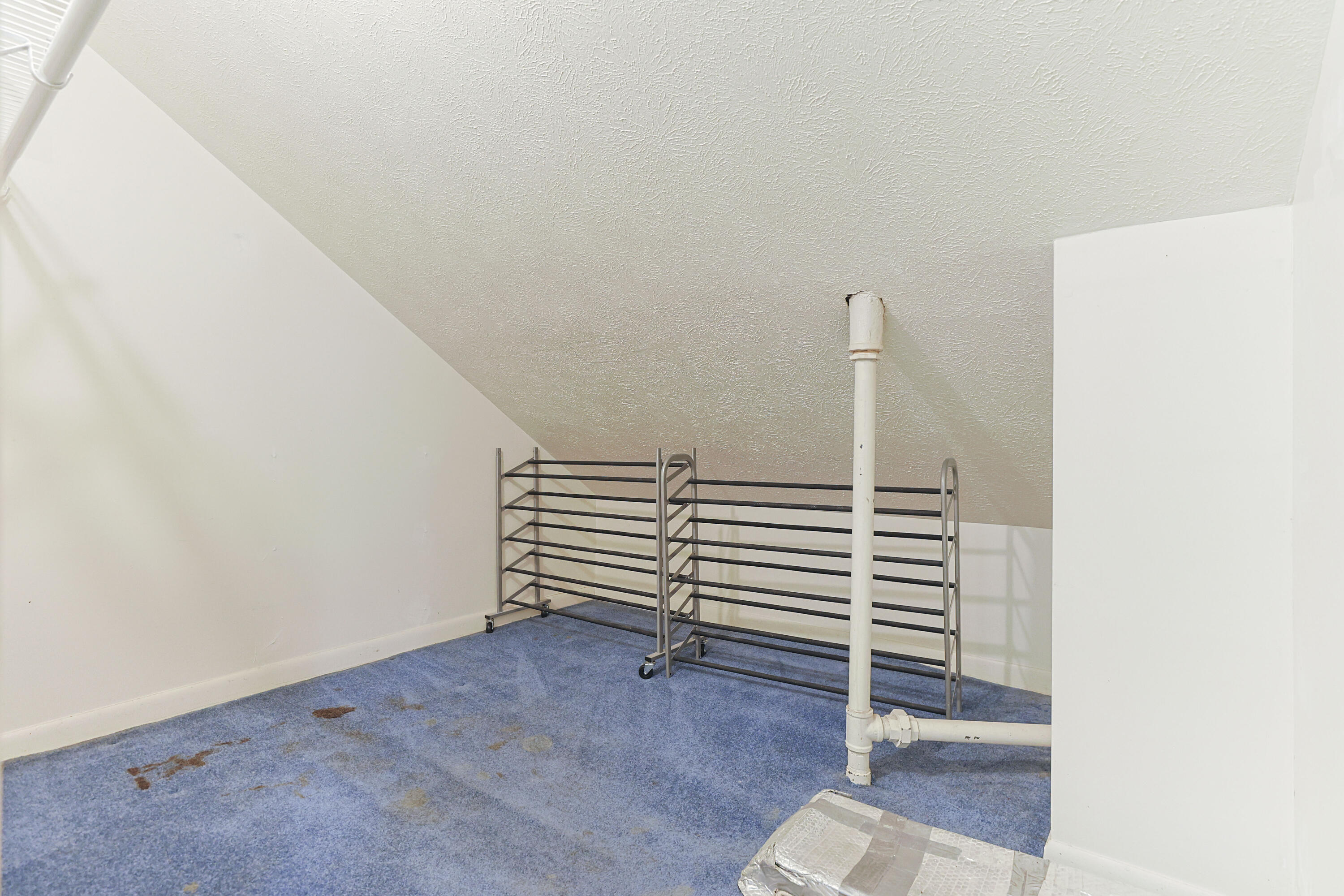 67013 M 62 Edwardsburg MI 49112