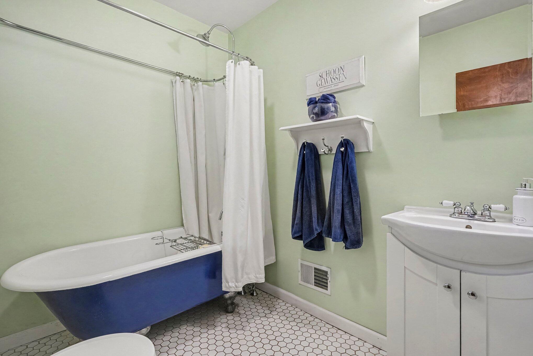 312 E 16th Street Holland MI 49423