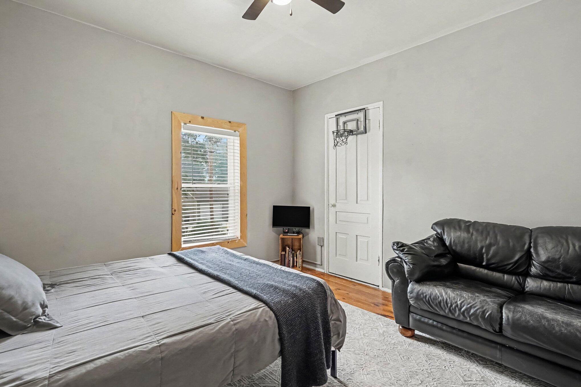 312 E 16th Street Holland MI 49423