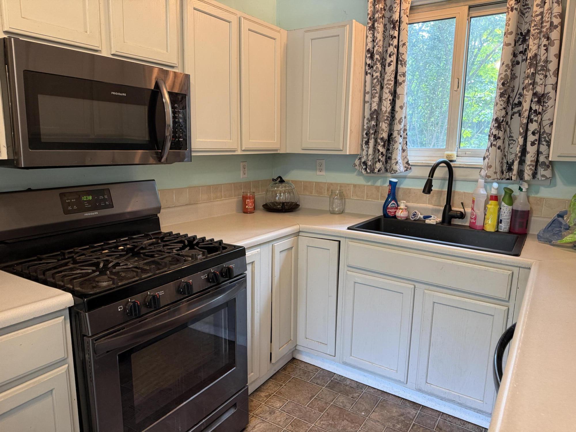 510 N Delia Street Ludington MI 49431