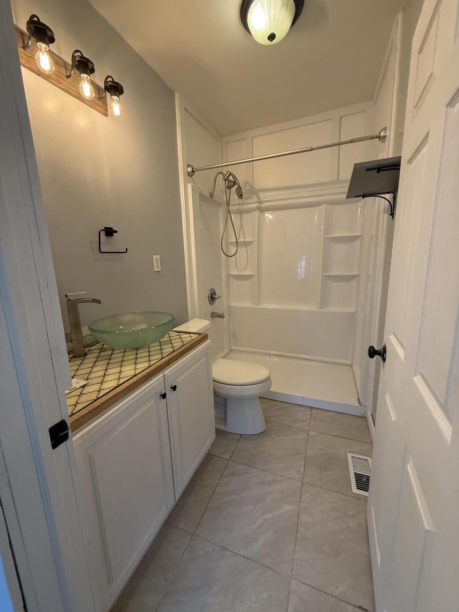 510 N Delia Street Ludington MI 49431
