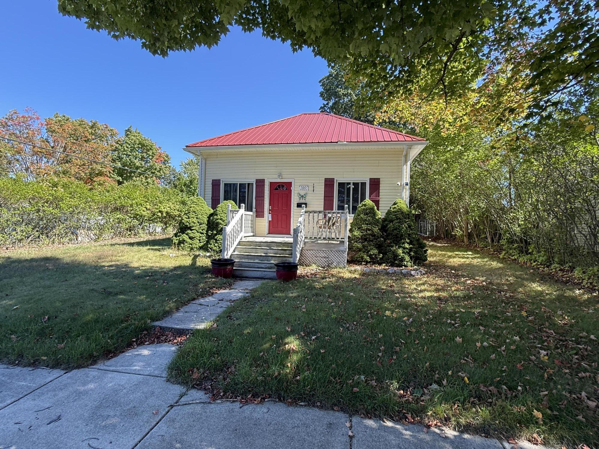 510 N Delia Street Ludington MI 49431