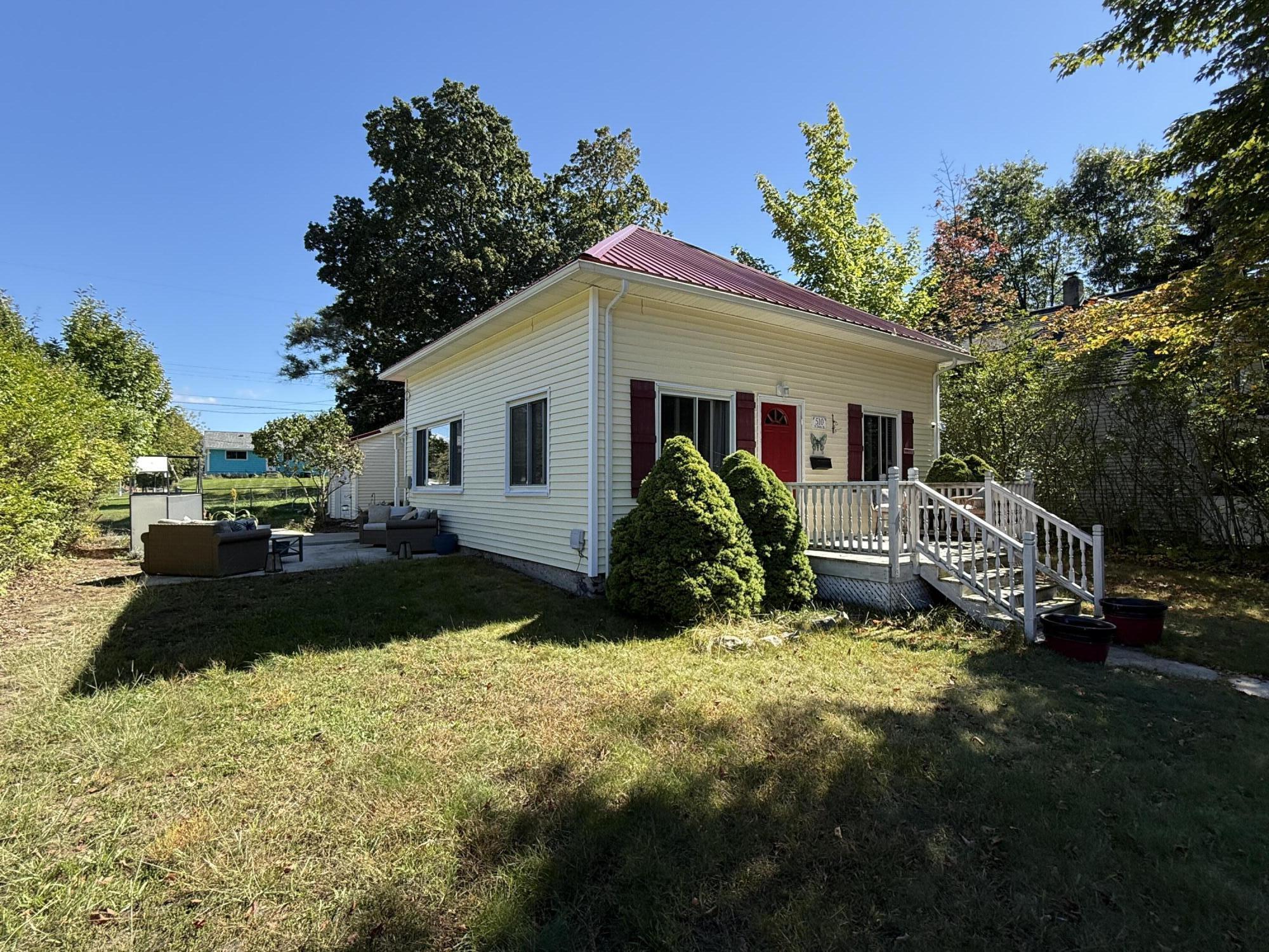 510 N Delia Street Ludington MI 49431