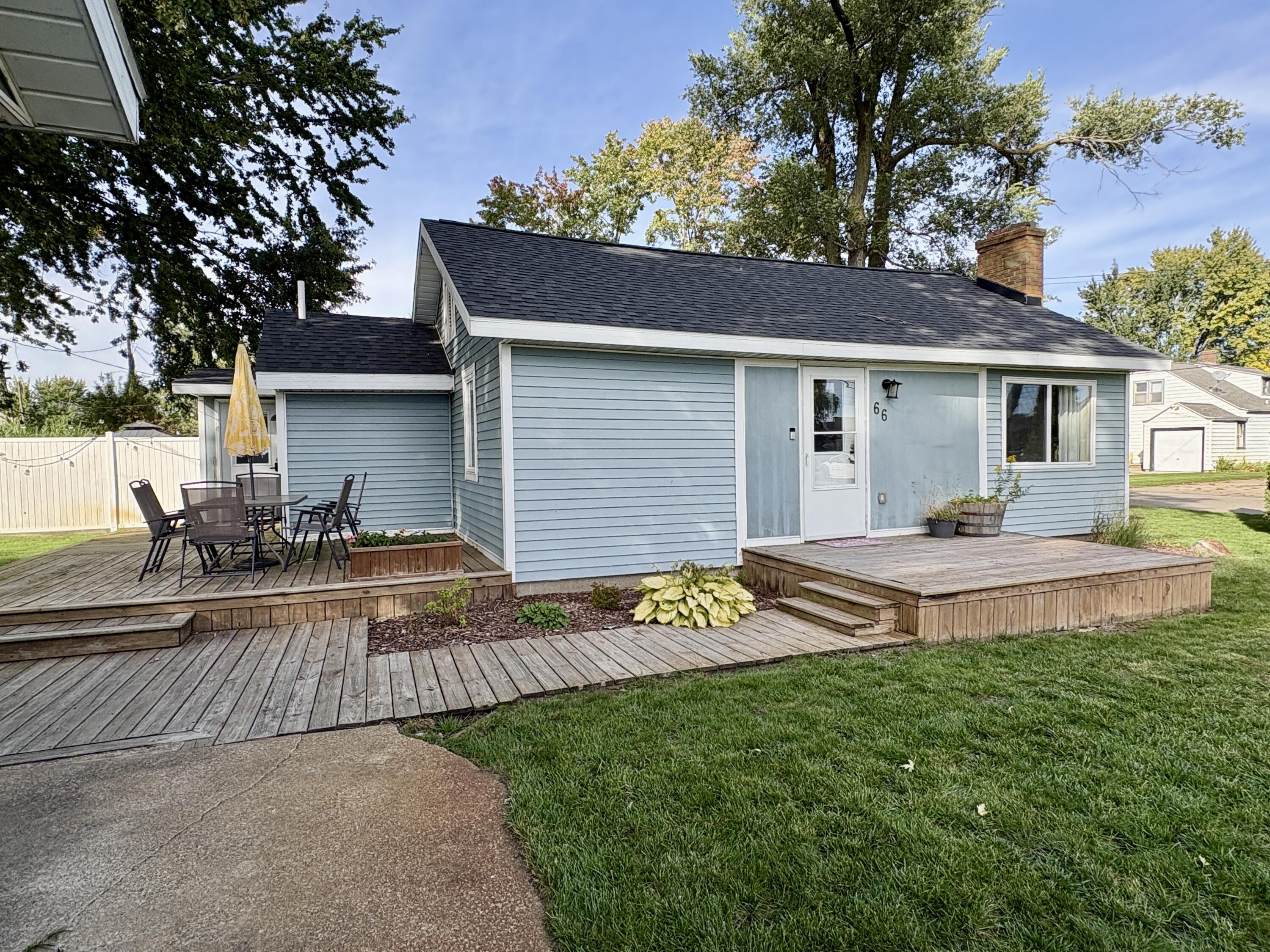 66 Lakeview Avenue Norton Shores MI 49444