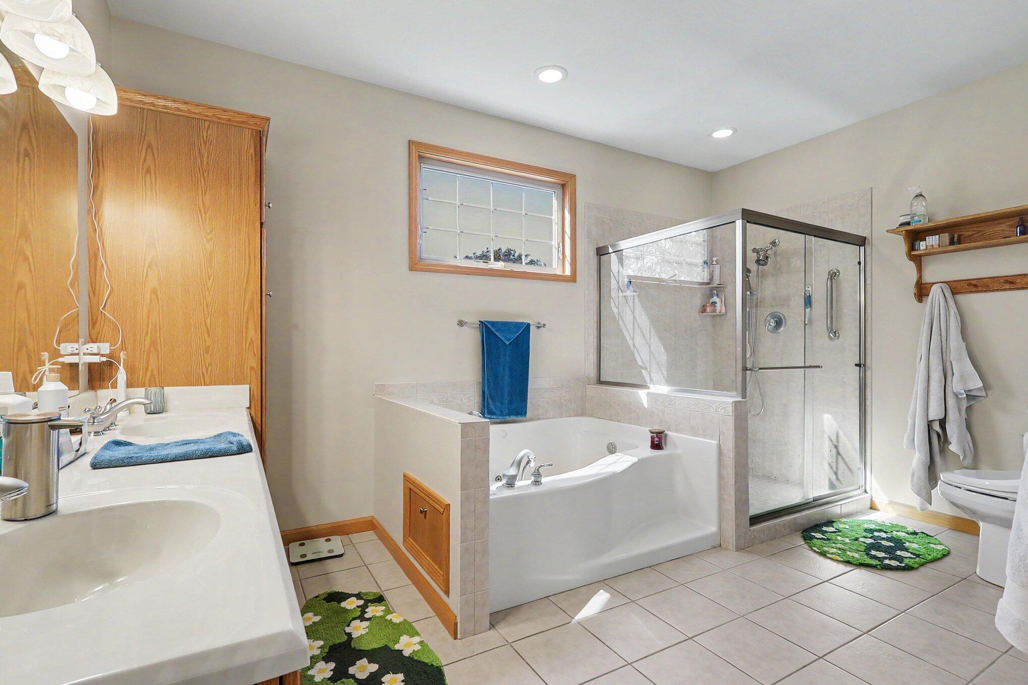 6758 Windflower Way Muskegon MI 49444