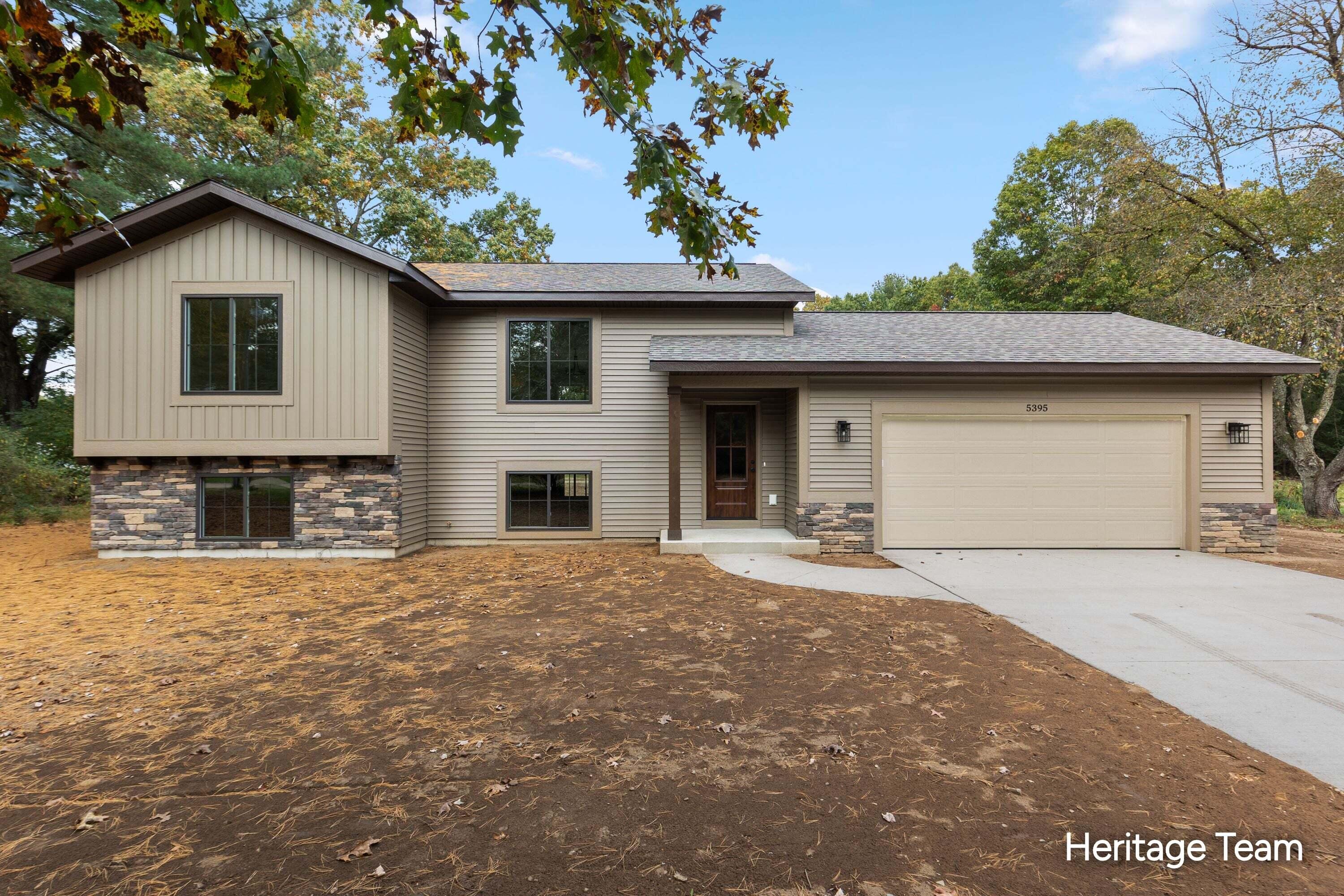 5395 Reveille Road Fennville MI 49408
