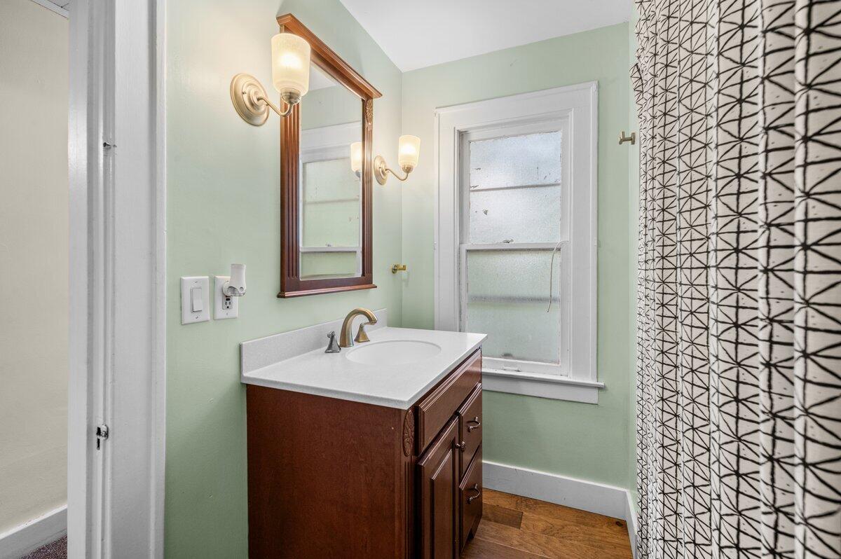 1008 Hazen Street SE Grand Rapids MI 49507
