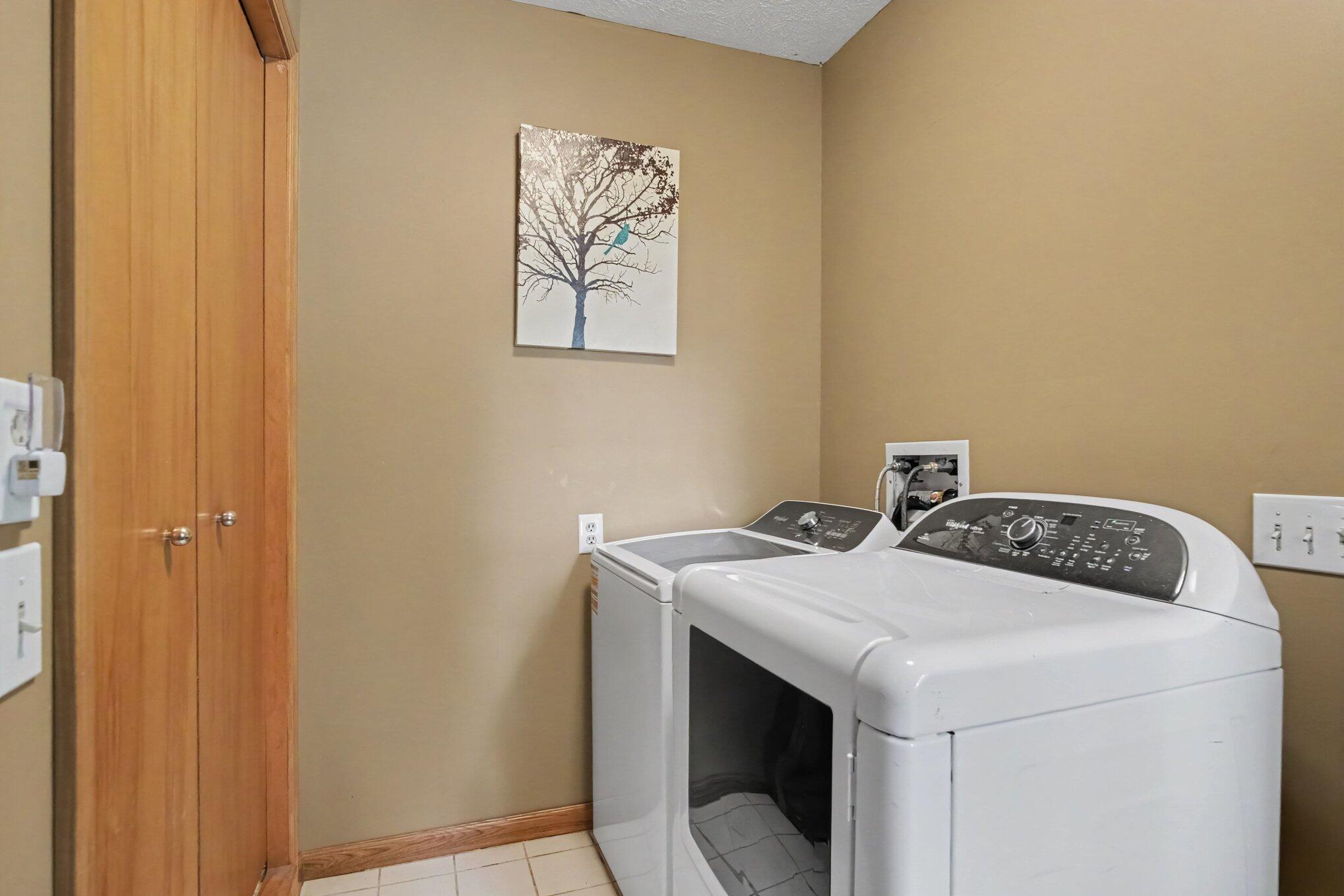 6036 NE Arroyo Vista Drive NE Rockford MI 49341