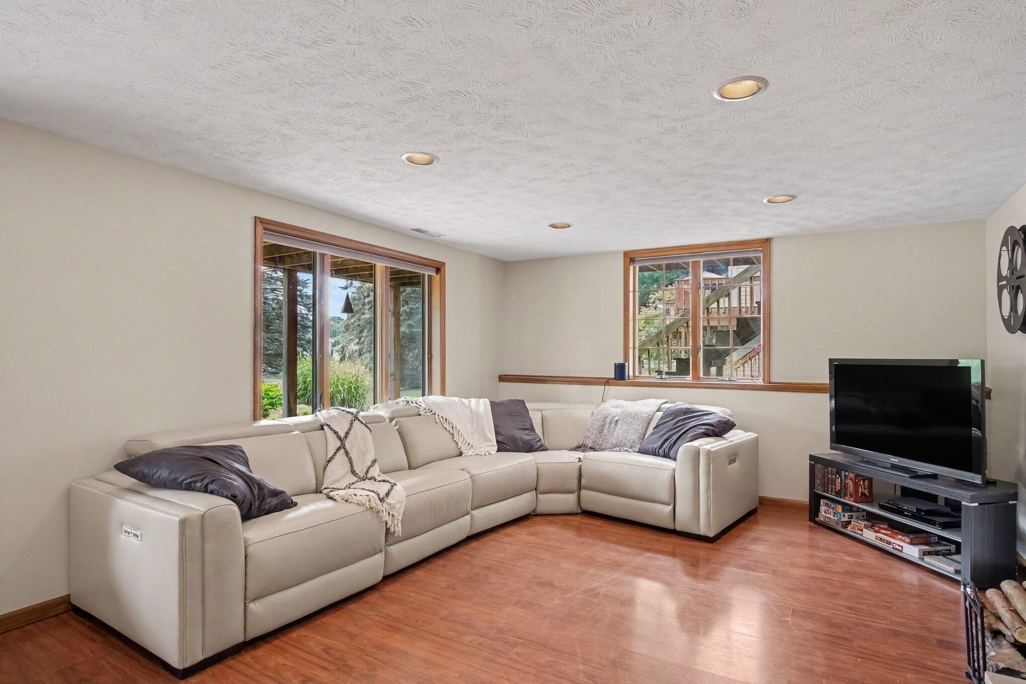 6036 NE Arroyo Vista Drive NE Rockford MI 49341
