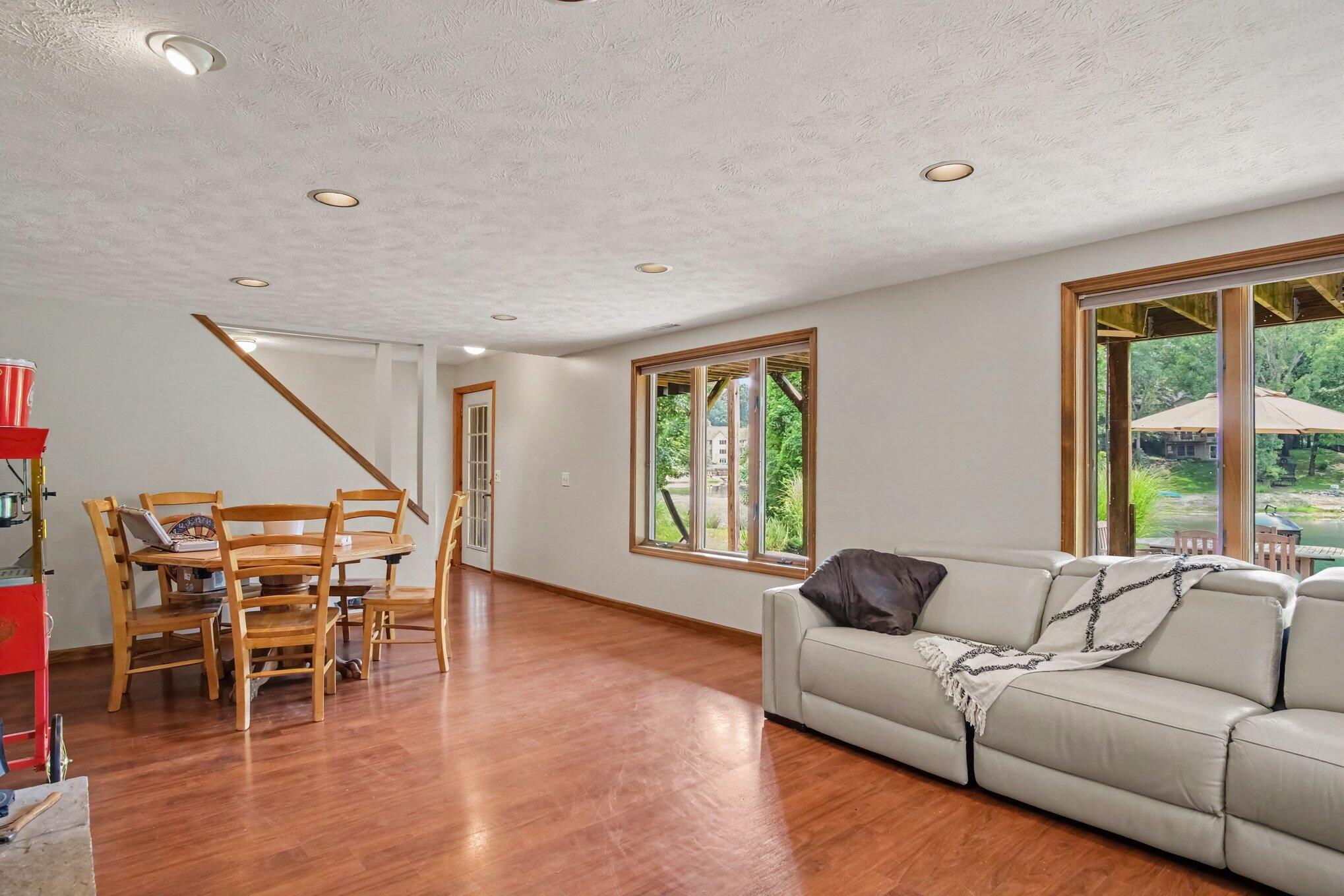 6036 NE Arroyo Vista Drive NE Rockford MI 49341
