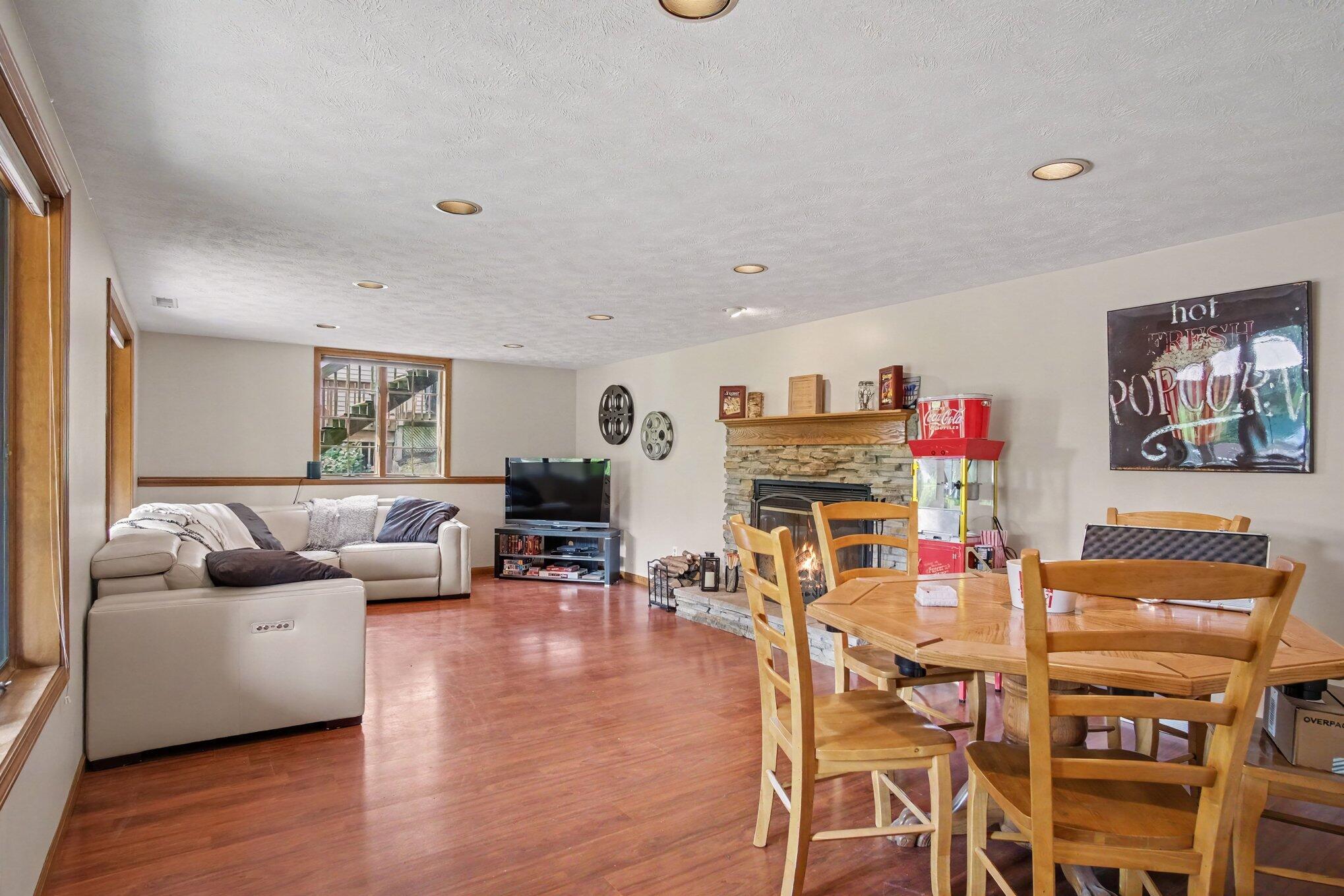 6036 NE Arroyo Vista Drive NE Rockford MI 49341