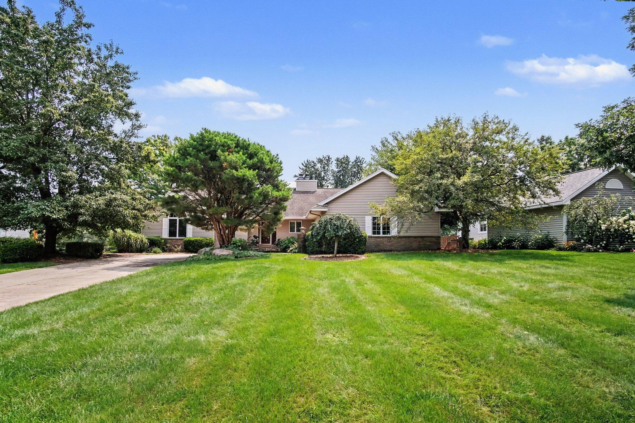 6036 NE Arroyo Vista Drive NE Rockford MI 49341