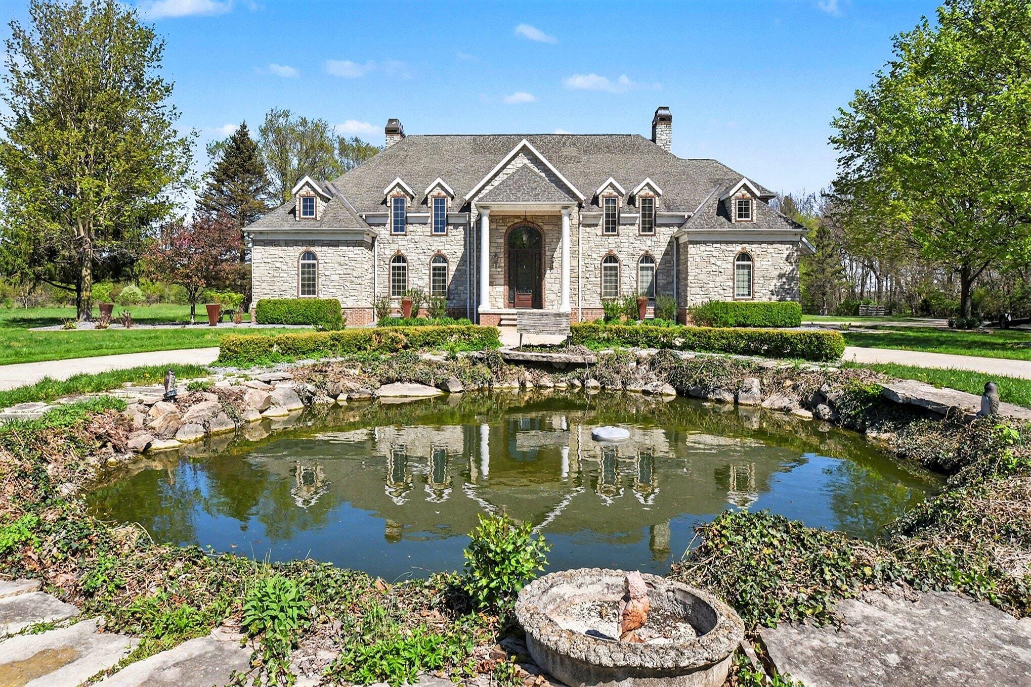 25510 Harris Street Edwardsburg MI 49112