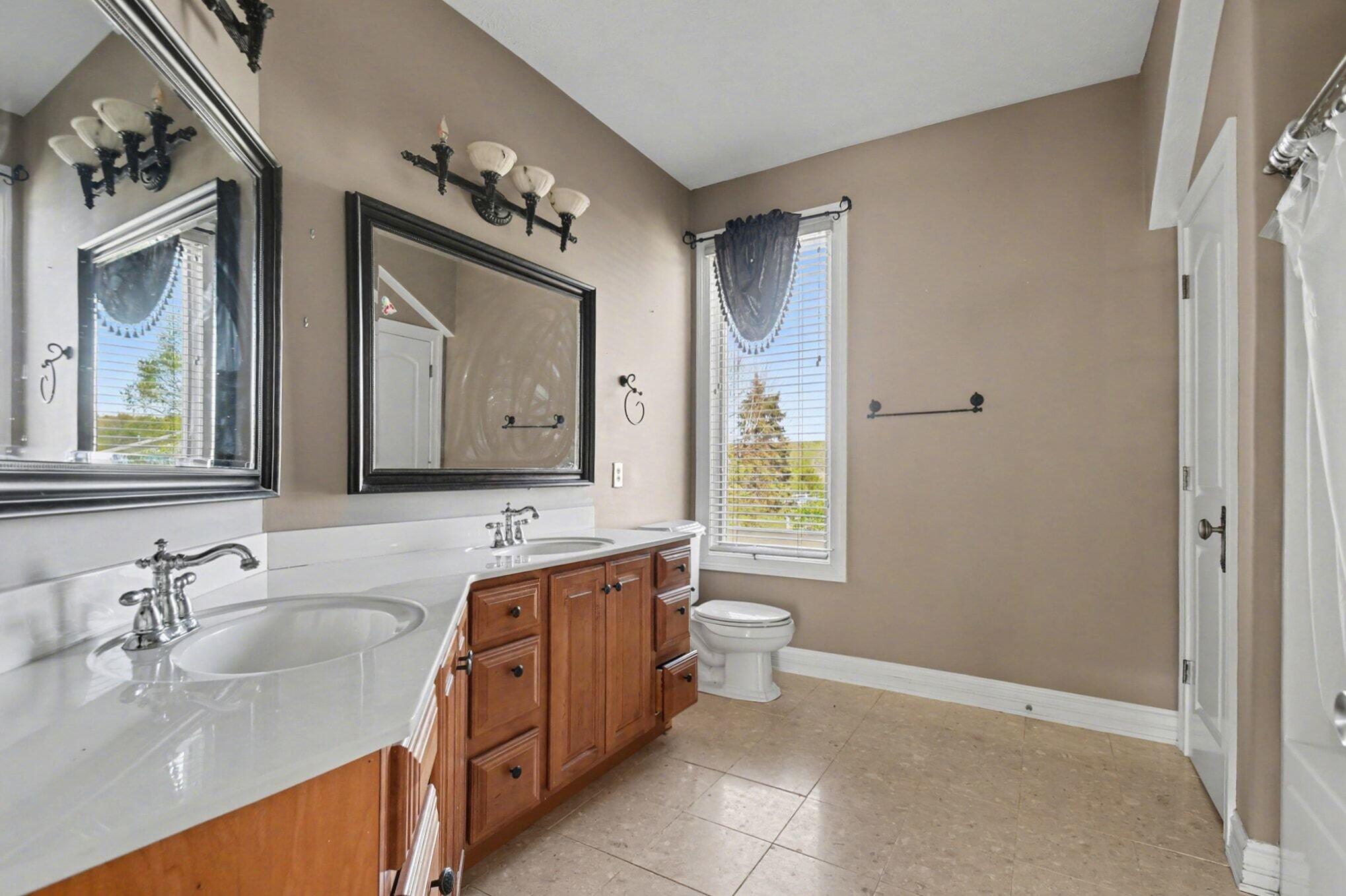 25510 Harris Street Edwardsburg MI 49112