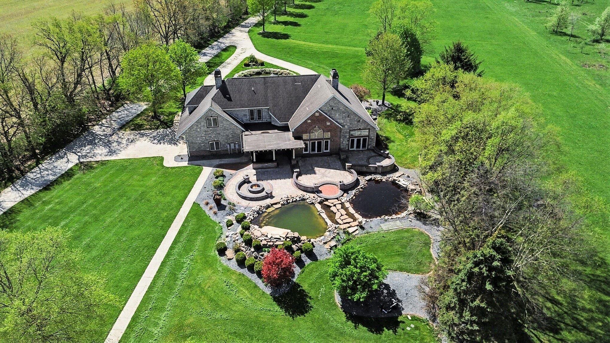 25510 Harris Street Edwardsburg MI 49112
