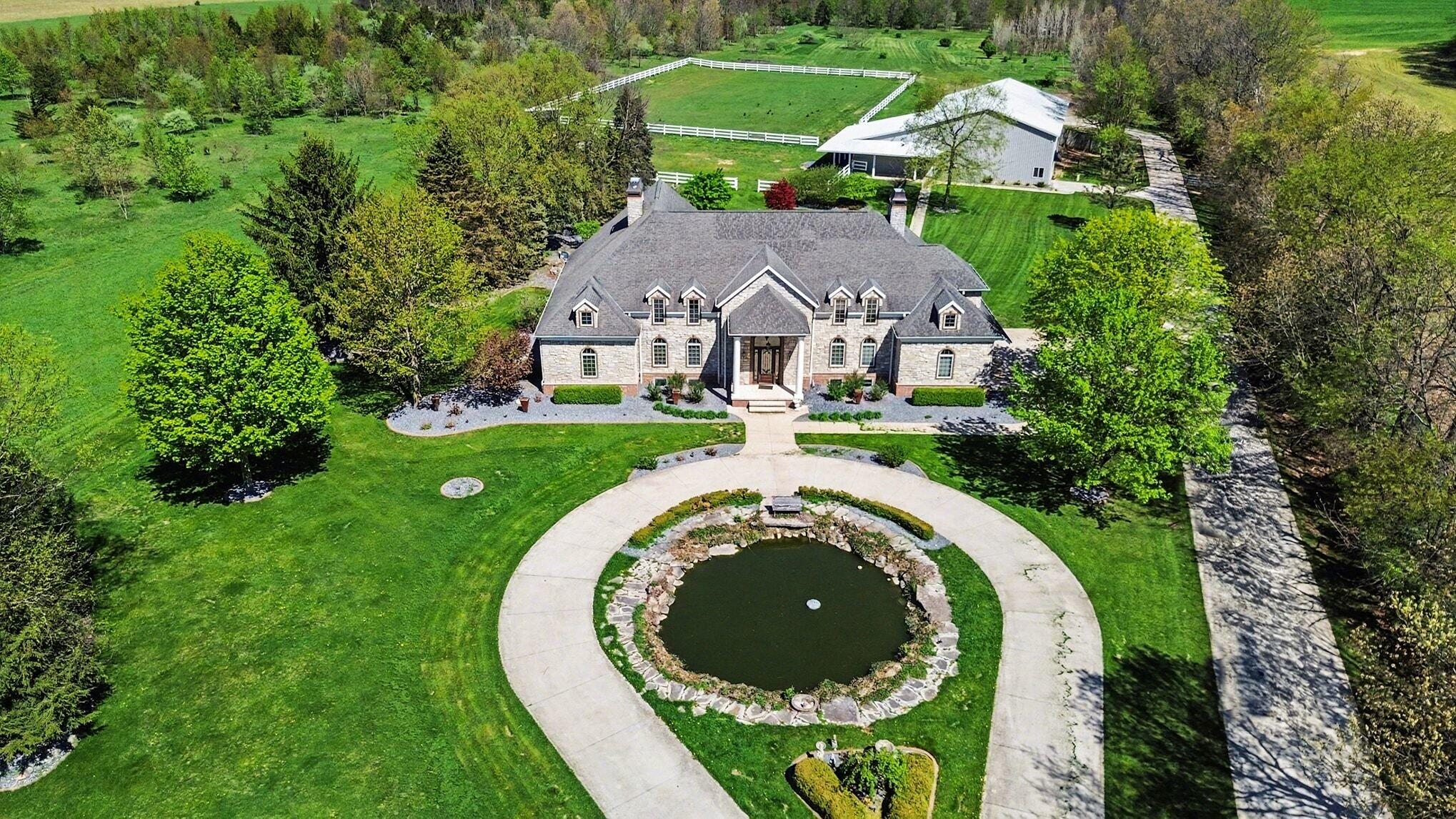 25510 Harris Street Edwardsburg MI 49112