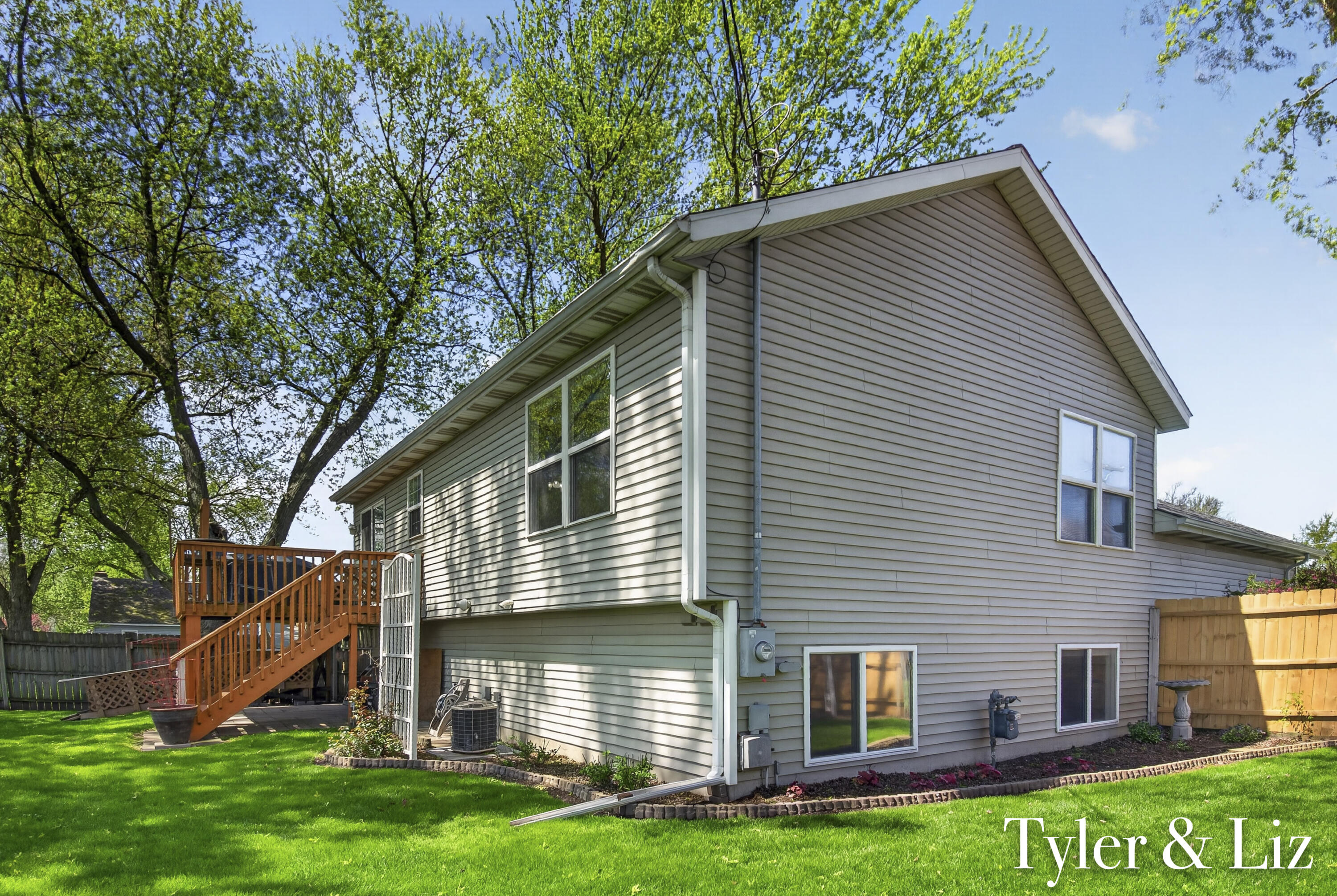 10298 Gordon Street Zeeland MI 49464