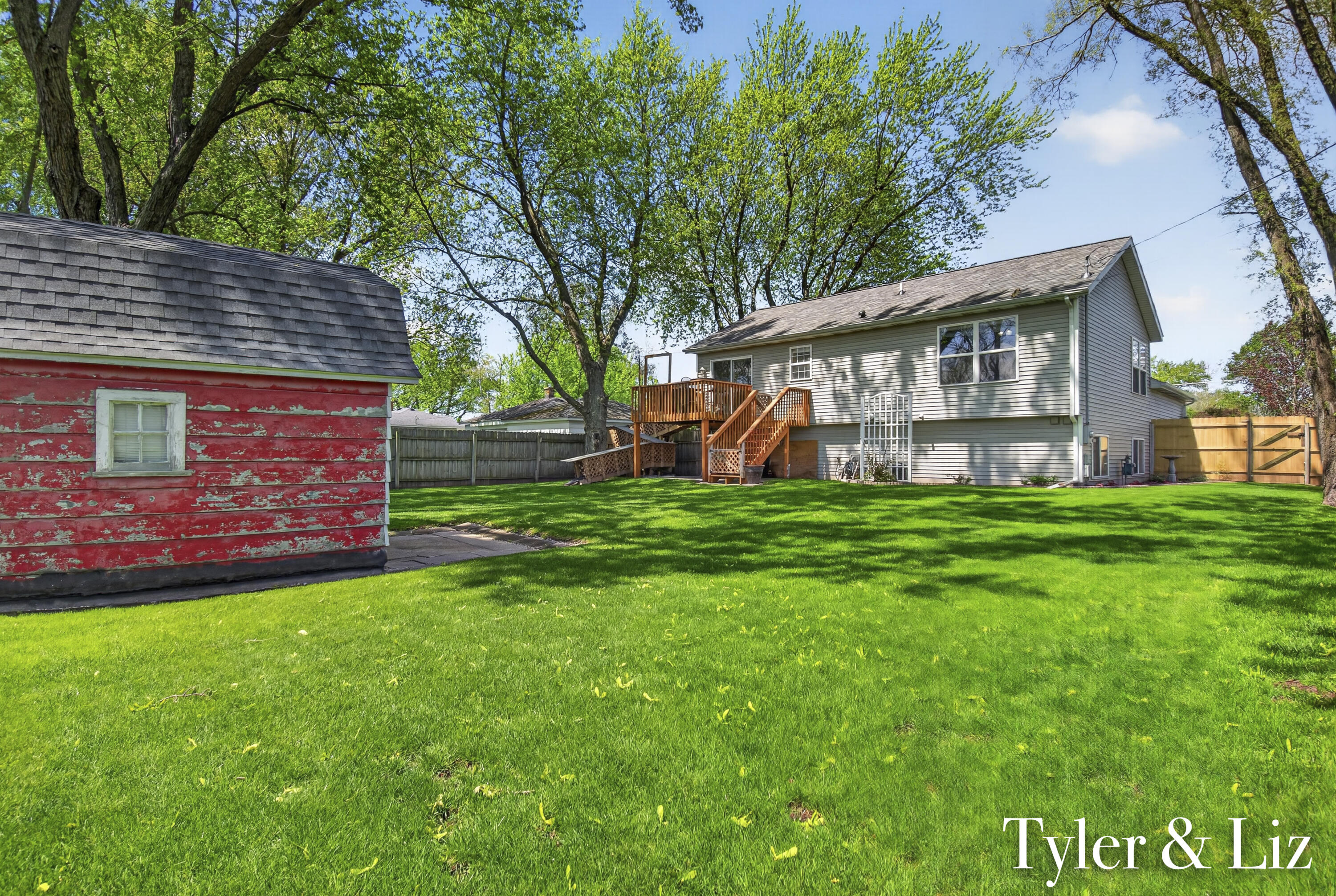 10298 Gordon Street Zeeland MI 49464
