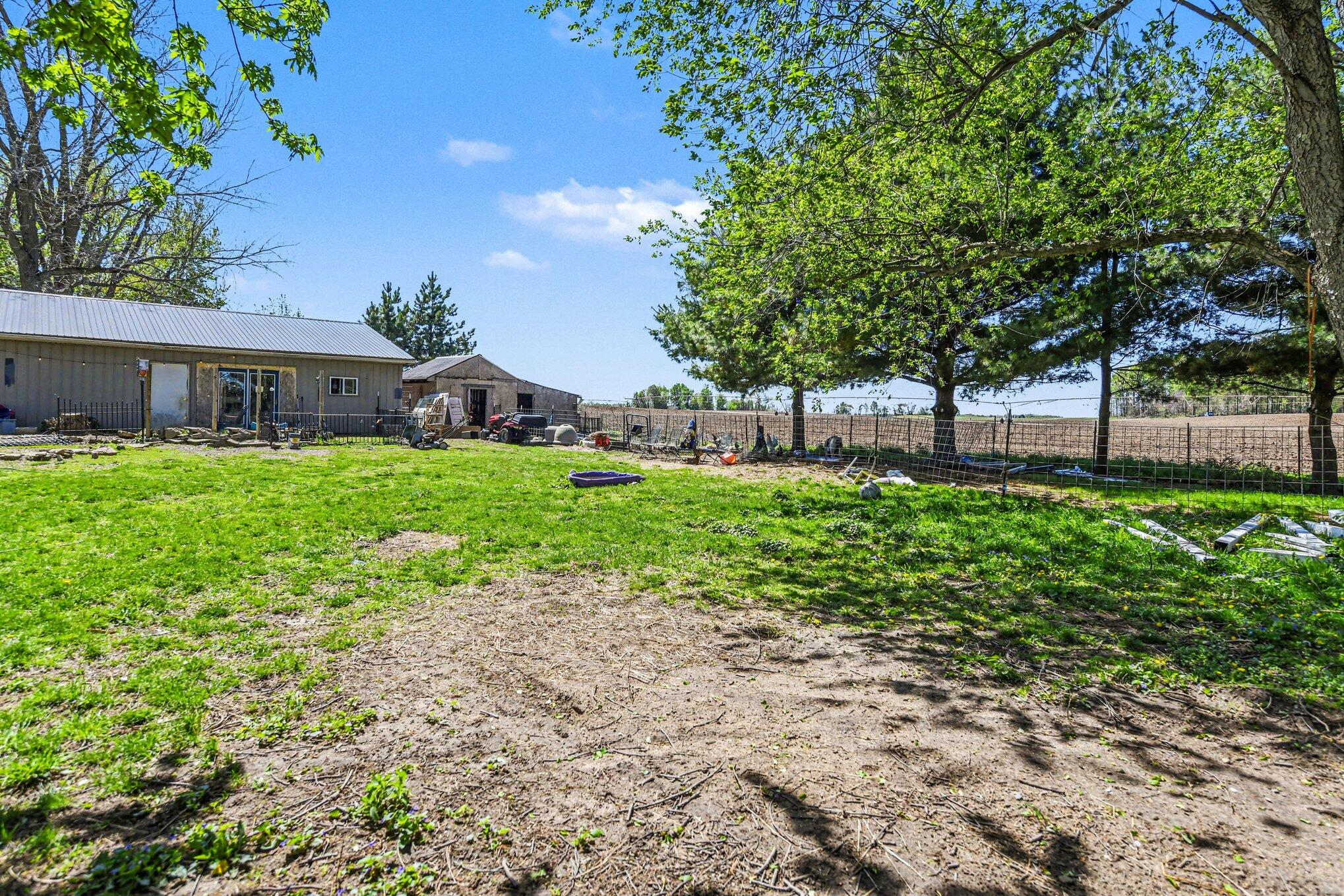 52290 Townhall Road Dowagiac MI 49047