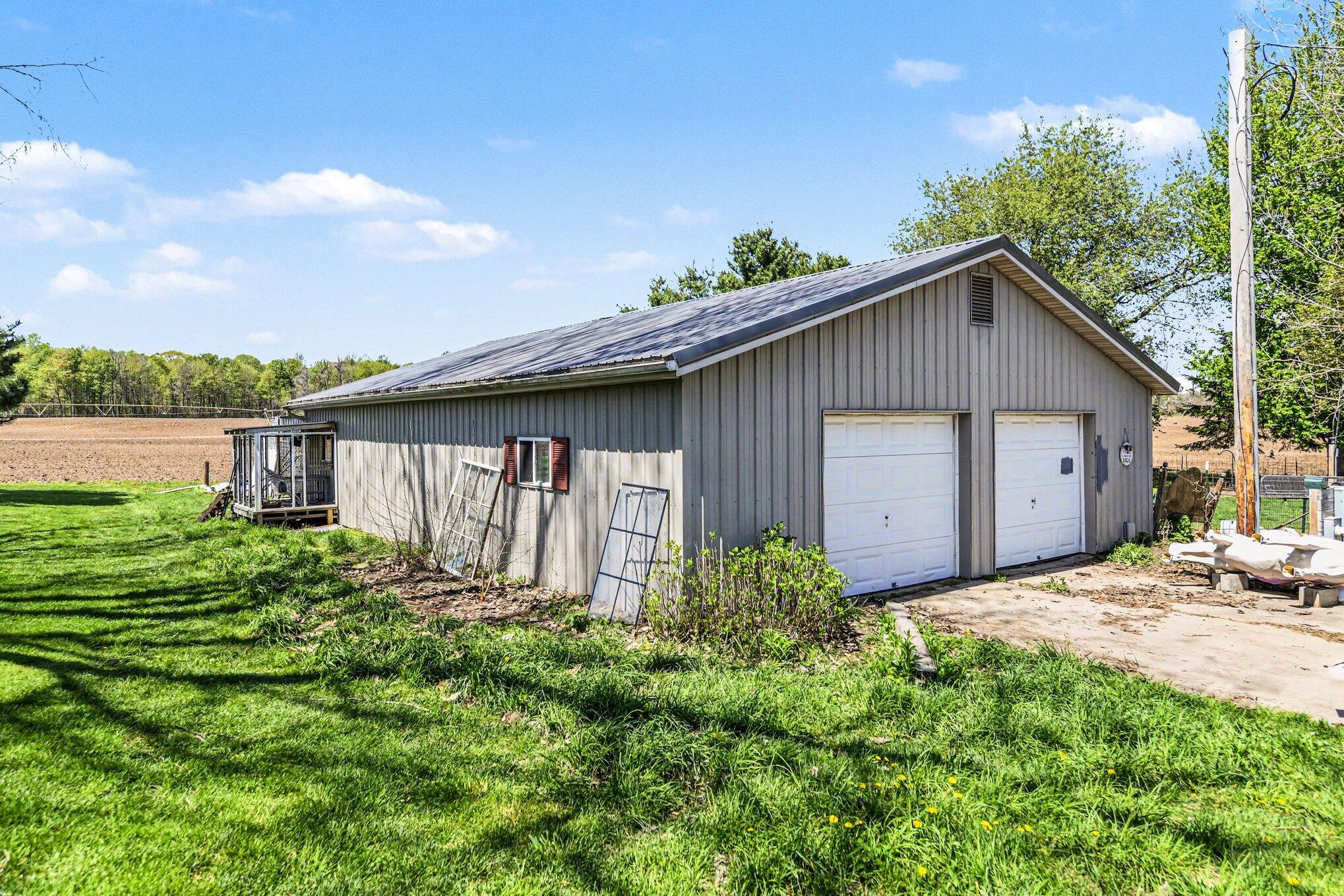 52290 Townhall Road Dowagiac MI 49047
