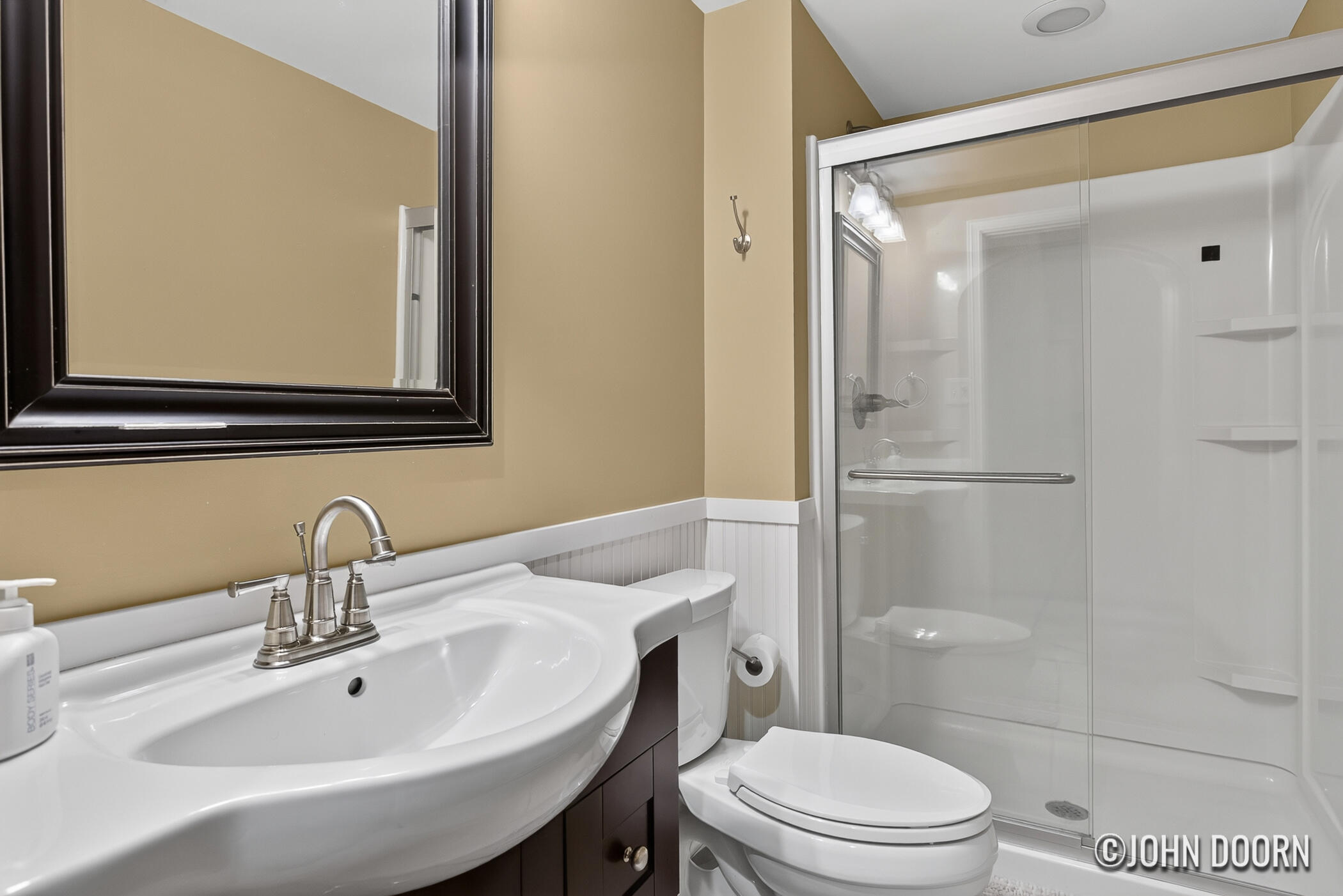 626 SE Spaulding Avenue SE Ada MI 49301