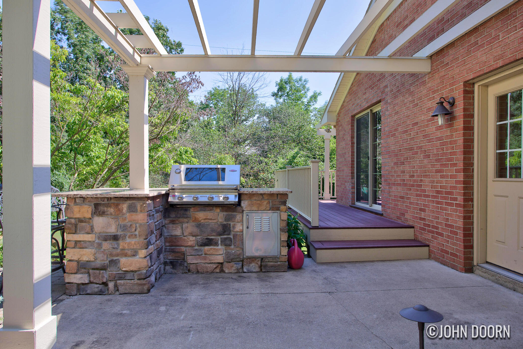 626 SE Spaulding Avenue SE Ada MI 49301