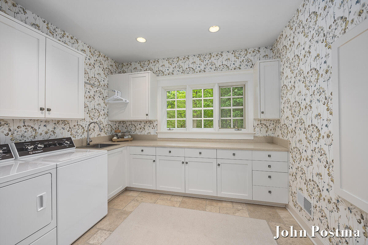 6605 Avonlea Court SE Grand Rapids MI 49546