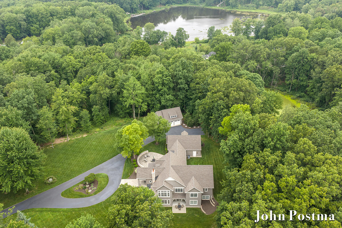 6605 Avonlea Court SE Grand Rapids MI 49546