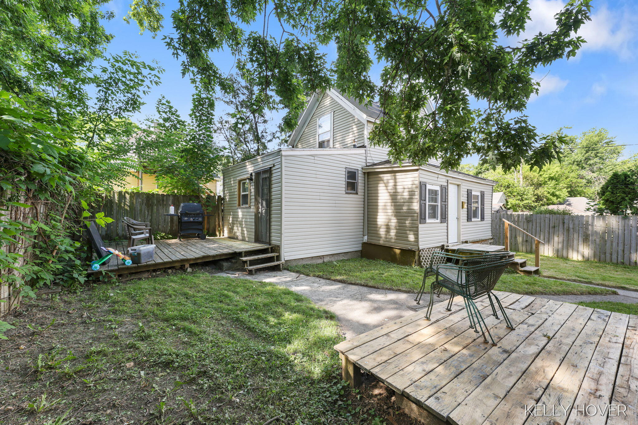 430 Fernando Street NE Grand Rapids MI 49505