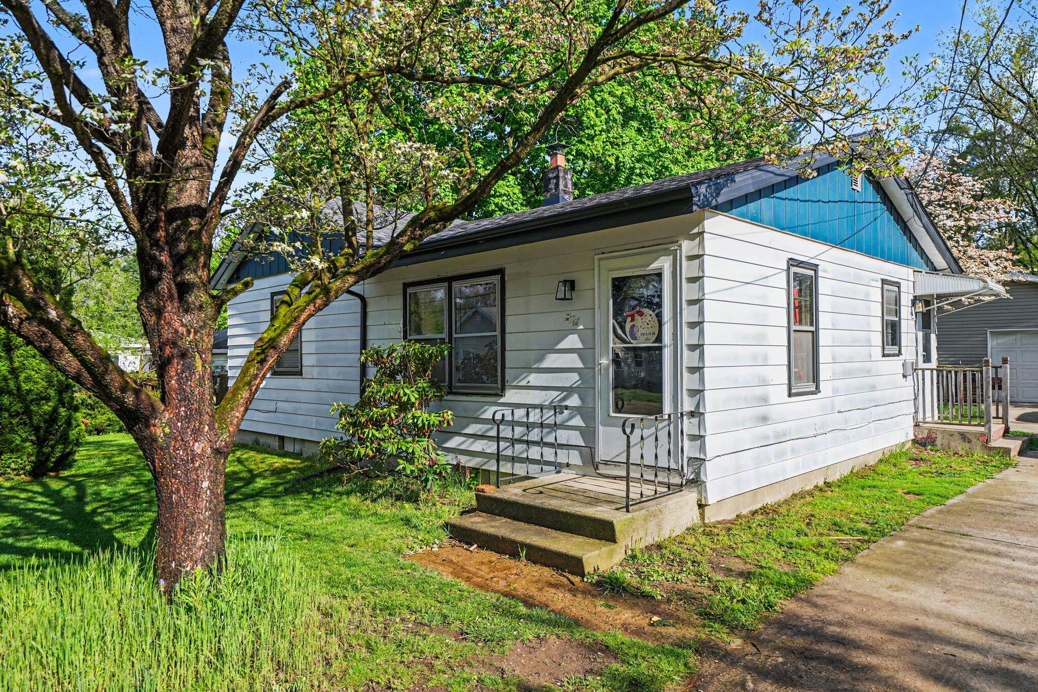 241 Sorin Street Niles MI 49120