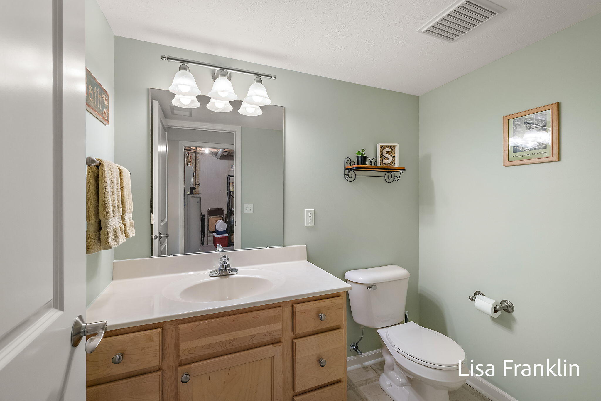 15124 Briarwood Street Grand Haven MI 49417