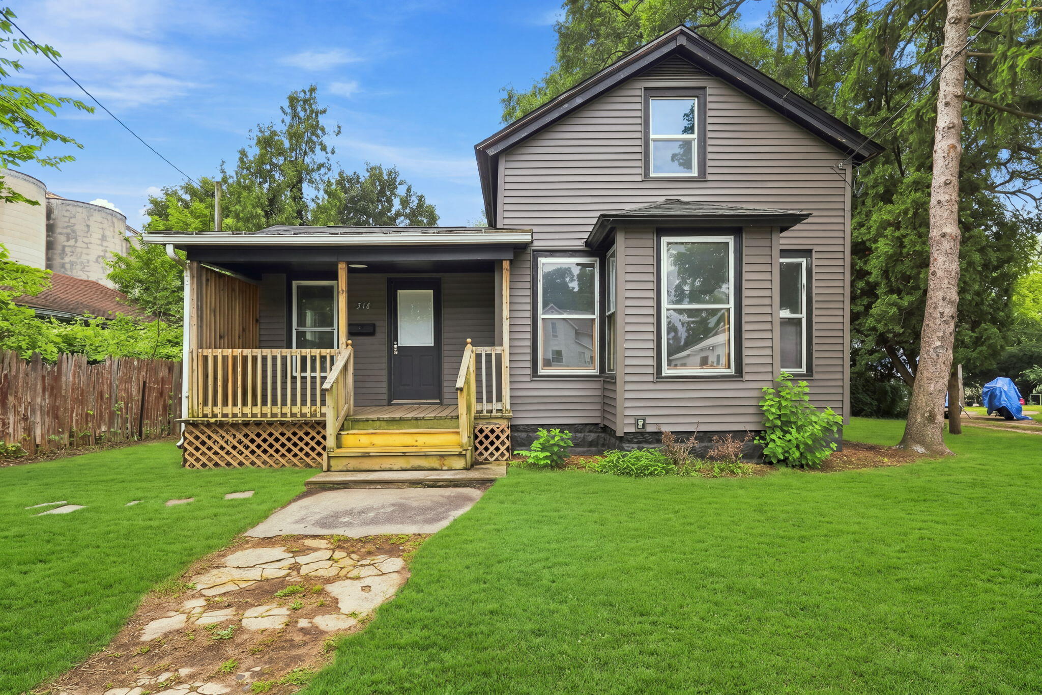 316 E Division Street Dowagiac MI 49047