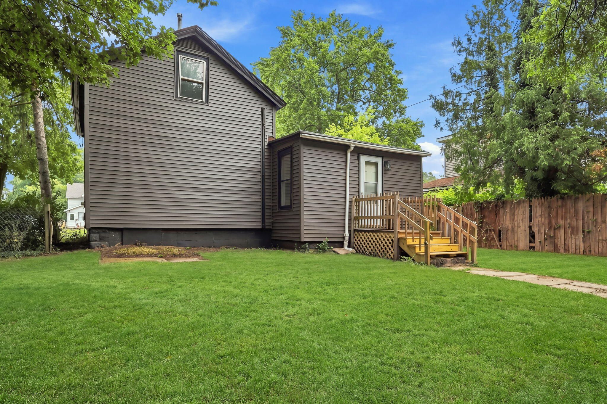 316 E Division Street Dowagiac MI 49047