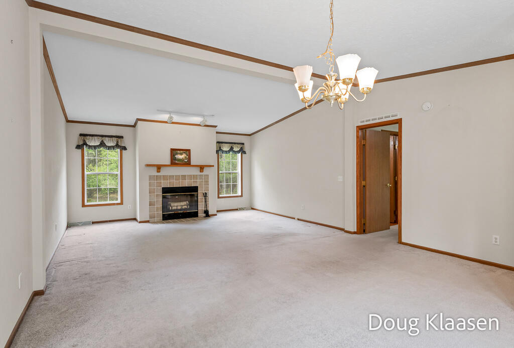15707 New Holland Street Holland MI 49424