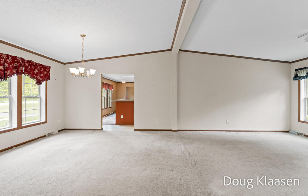 15707 New Holland Street Holland MI 49424